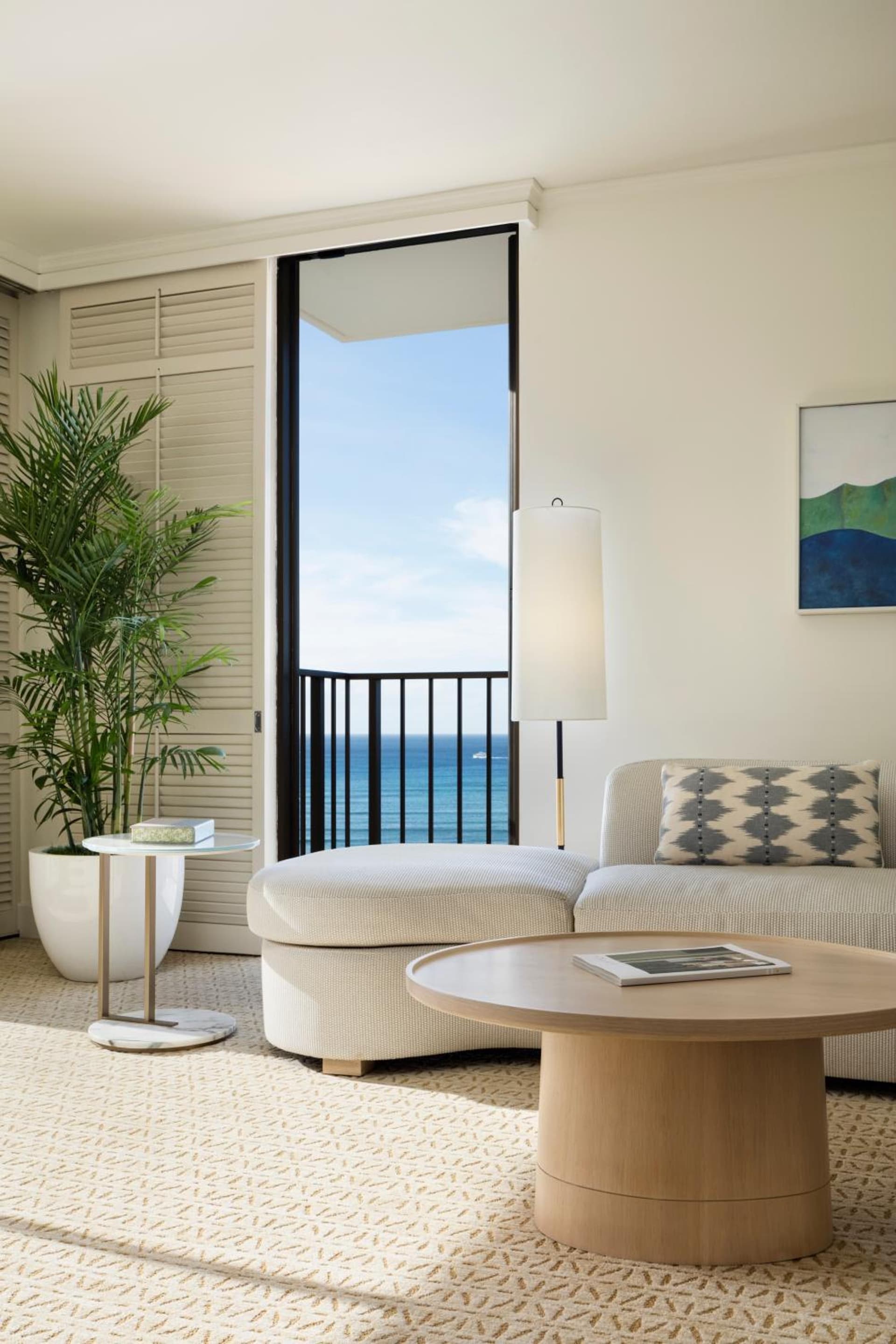 Halekulani - NO RESORT FEE gallery photo in Honolulu, HI — image 65