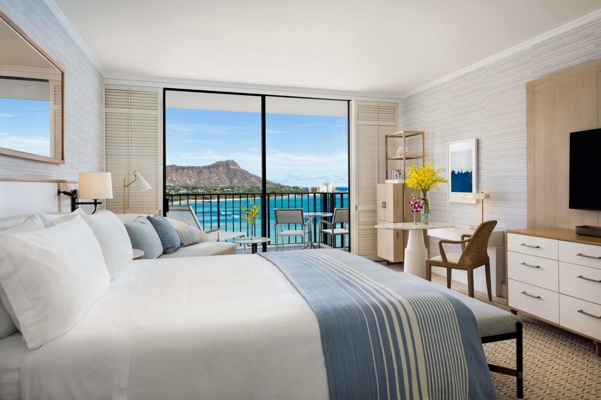 Halekulani - NO RESORT FEE gallery photo in Honolulu, HI — image 26