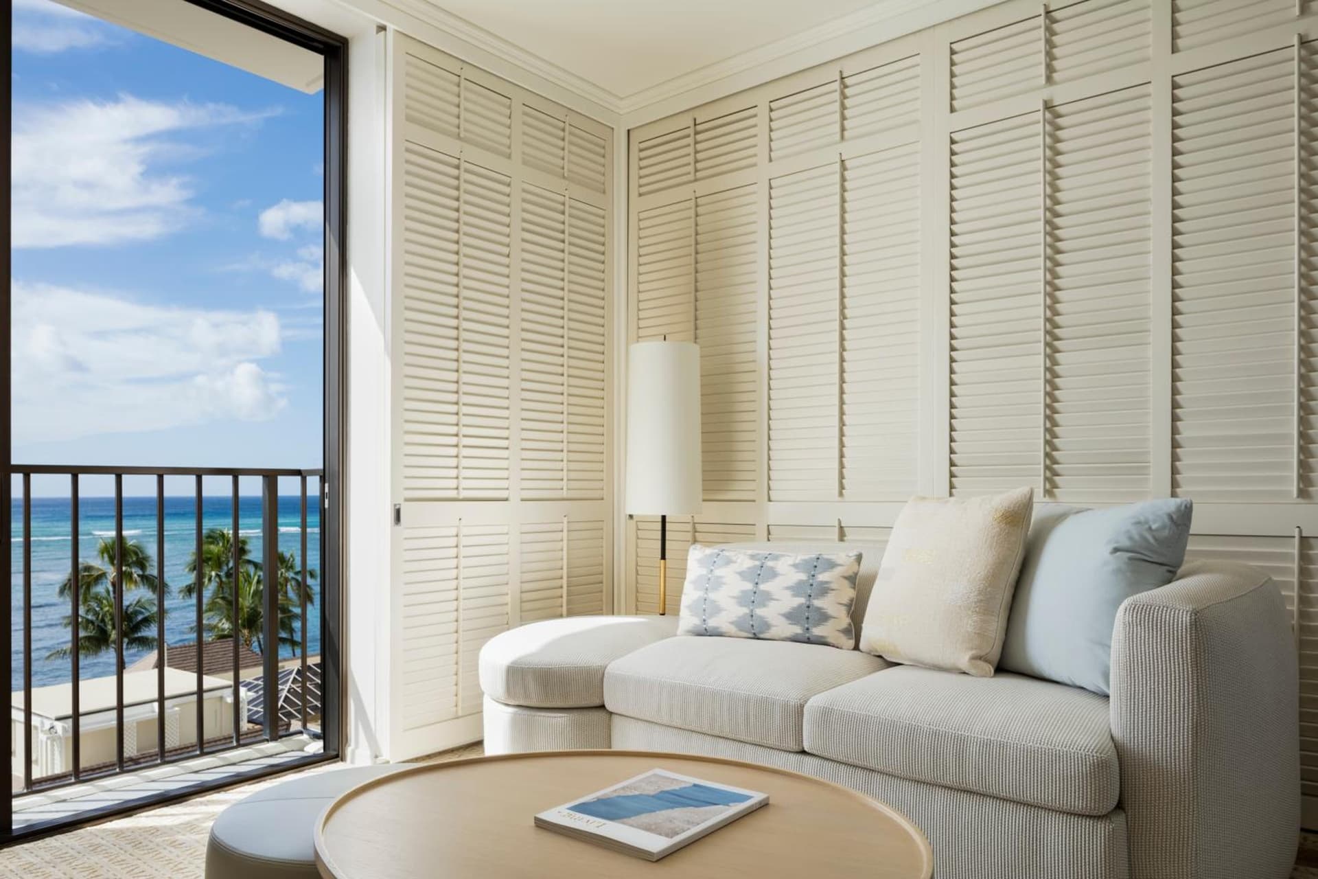 Halekulani - NO RESORT FEE gallery photo in Honolulu, HI — image 8