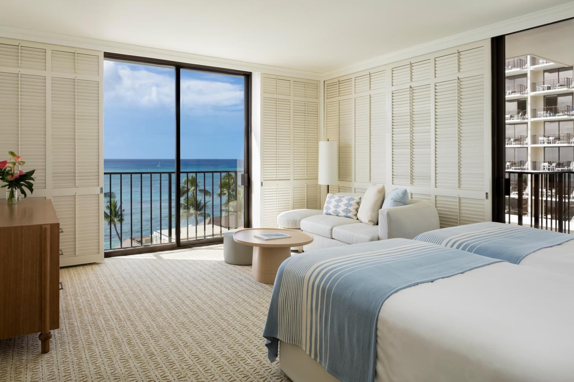 Halekulani - NO RESORT FEE gallery photo in Honolulu, HI — image 45