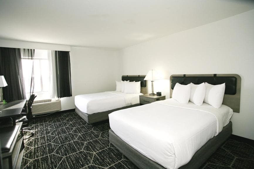 La Quinta by Wyndham Des Moines West Clive gallery photo in Clive, IA — image 5