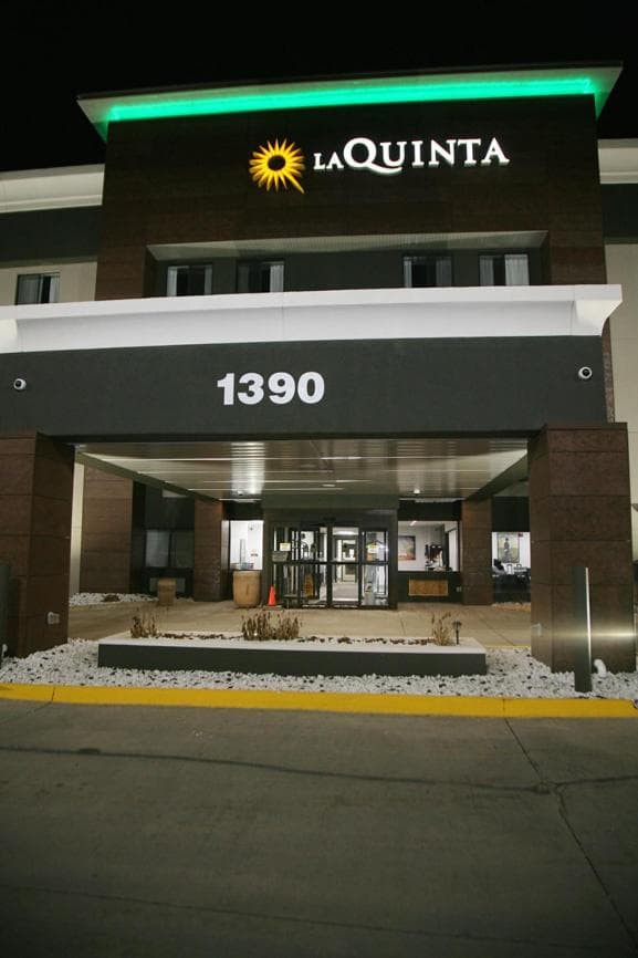 La Quinta by Wyndham Des Moines West Clive gallery photo in Clive, IA — image 72