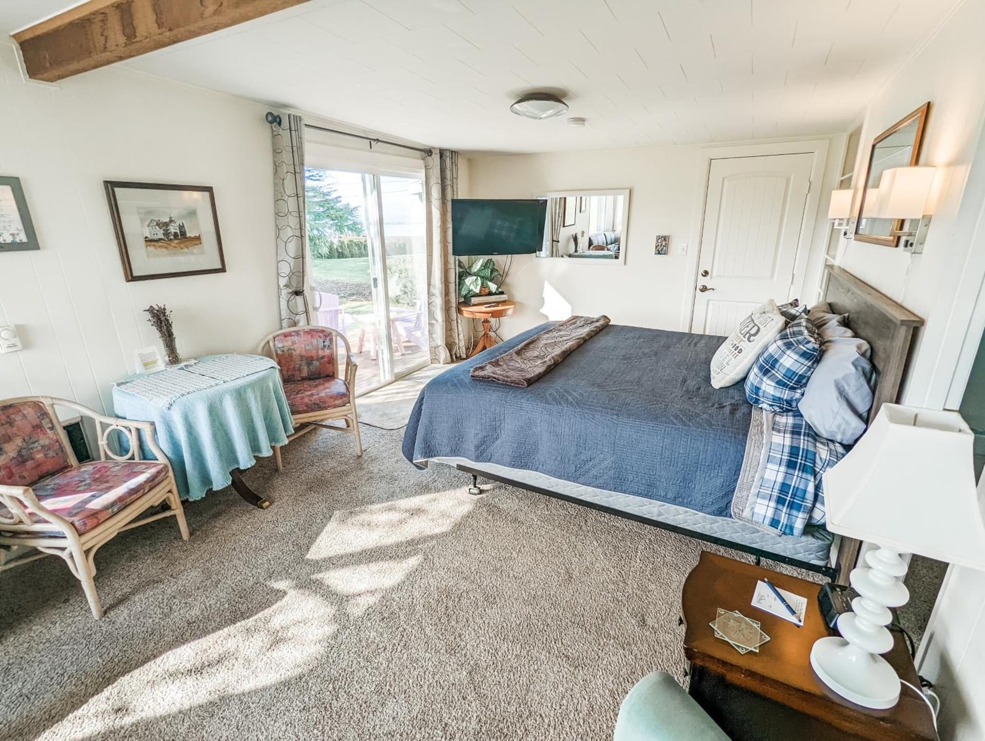 Juan de Fuca Waterfront Hotel & Cottages gallery photo in Sequim, WA — image 21