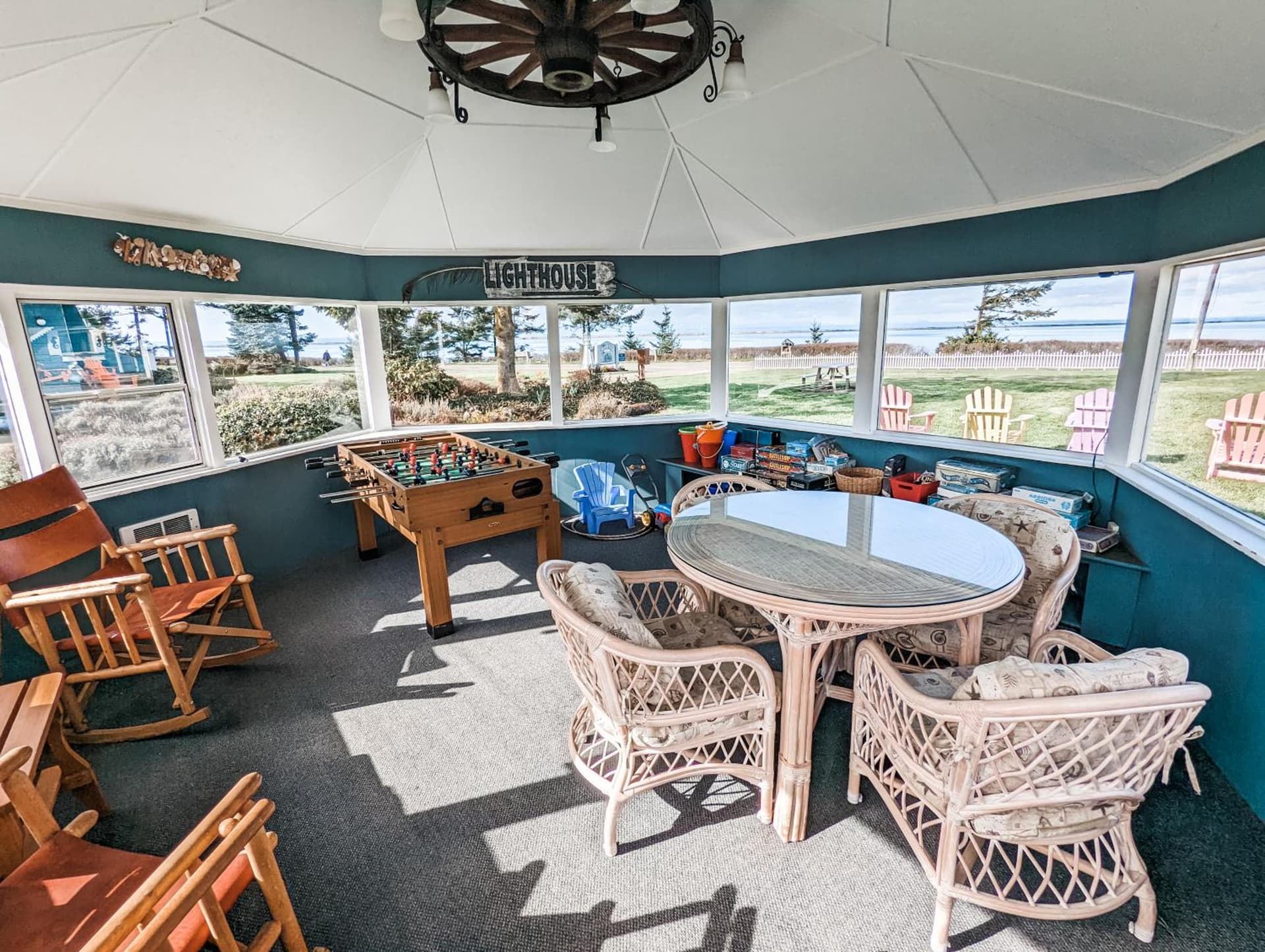Juan de Fuca Waterfront Hotel & Cottages gallery photo in Sequim, WA — image 30