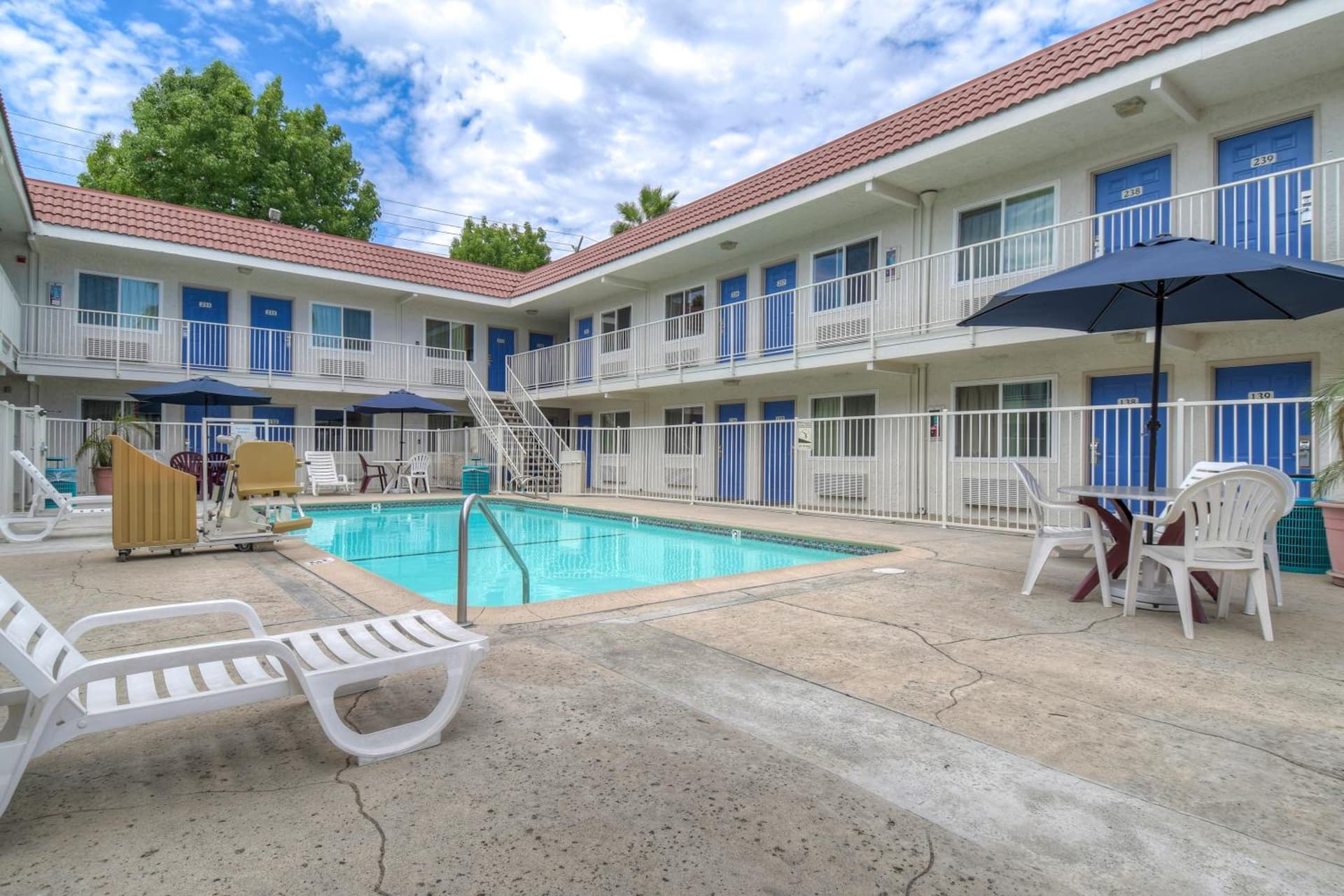 Motel 6-Costa Mesa, CA gallery photo in Costa Mesa, CA — image 21