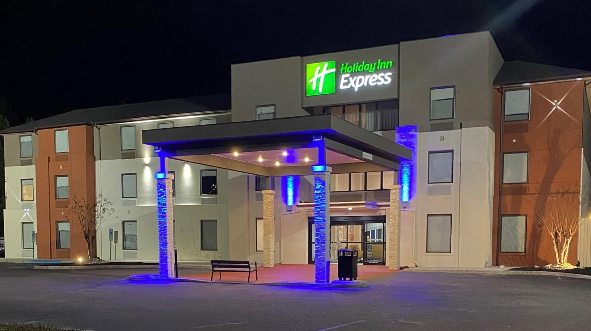 Holiday Inn Express - Gloucester by IHG featured exterior or lobby in Gloucester, VA — similar hotel