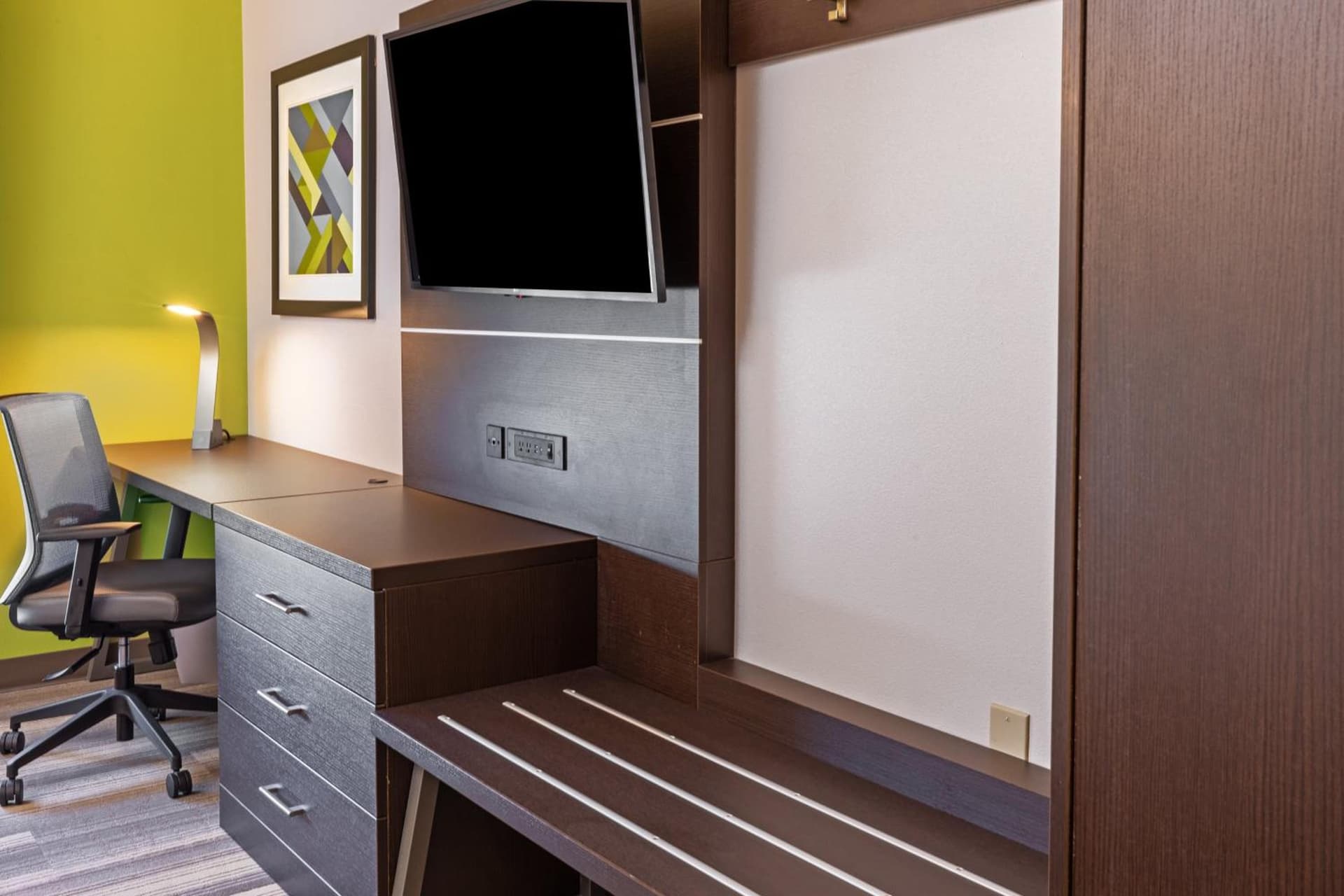 Holiday Inn Express Hotel & Suites Picayune by IHG gallery photo in Picayune, MS — image 34