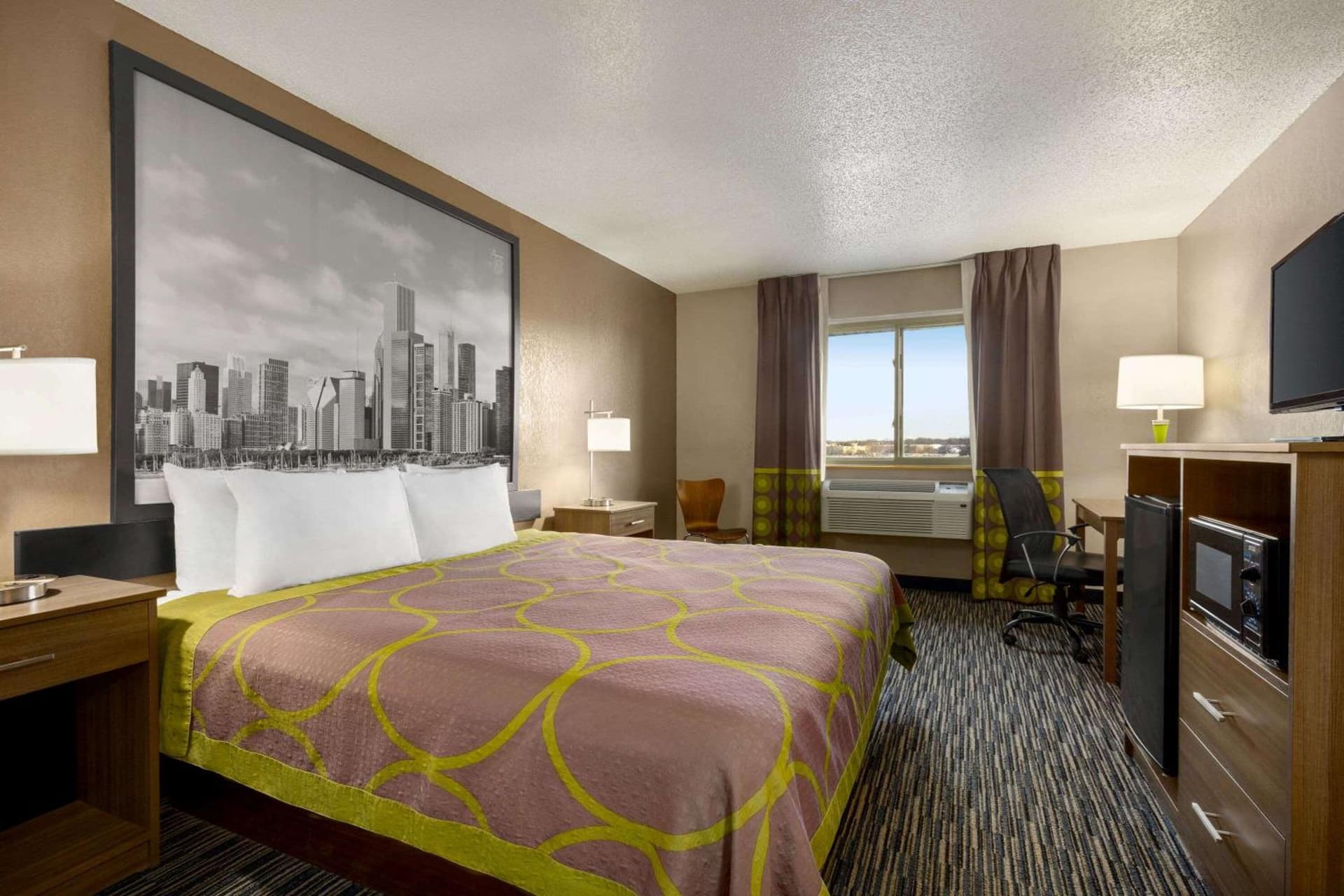 Super 8 by Wyndham Joliet I-55 N/Chicago gallery photo in Joliet, IL — image 27