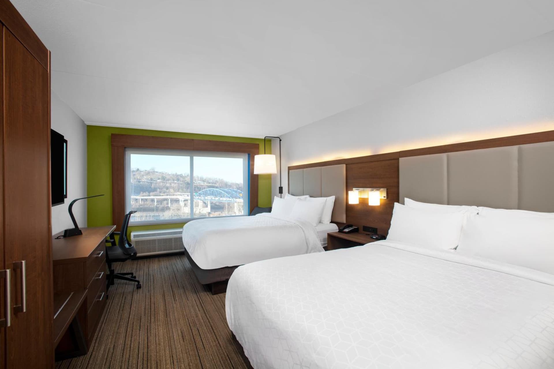 Holiday Inn Express Charleston-Civic Center by IHG gallery photo in Charleston, WV — image 42
