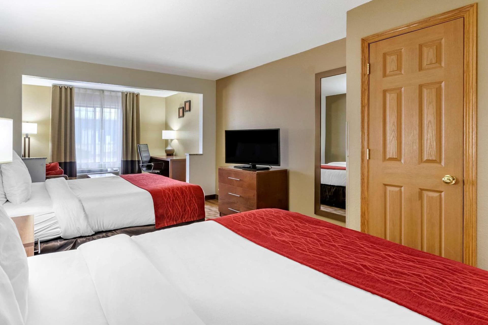 Comfort Inn & Suites Cedar Rapids North - Collins Road gallery photo in Cedar Rapids, IA — image 20