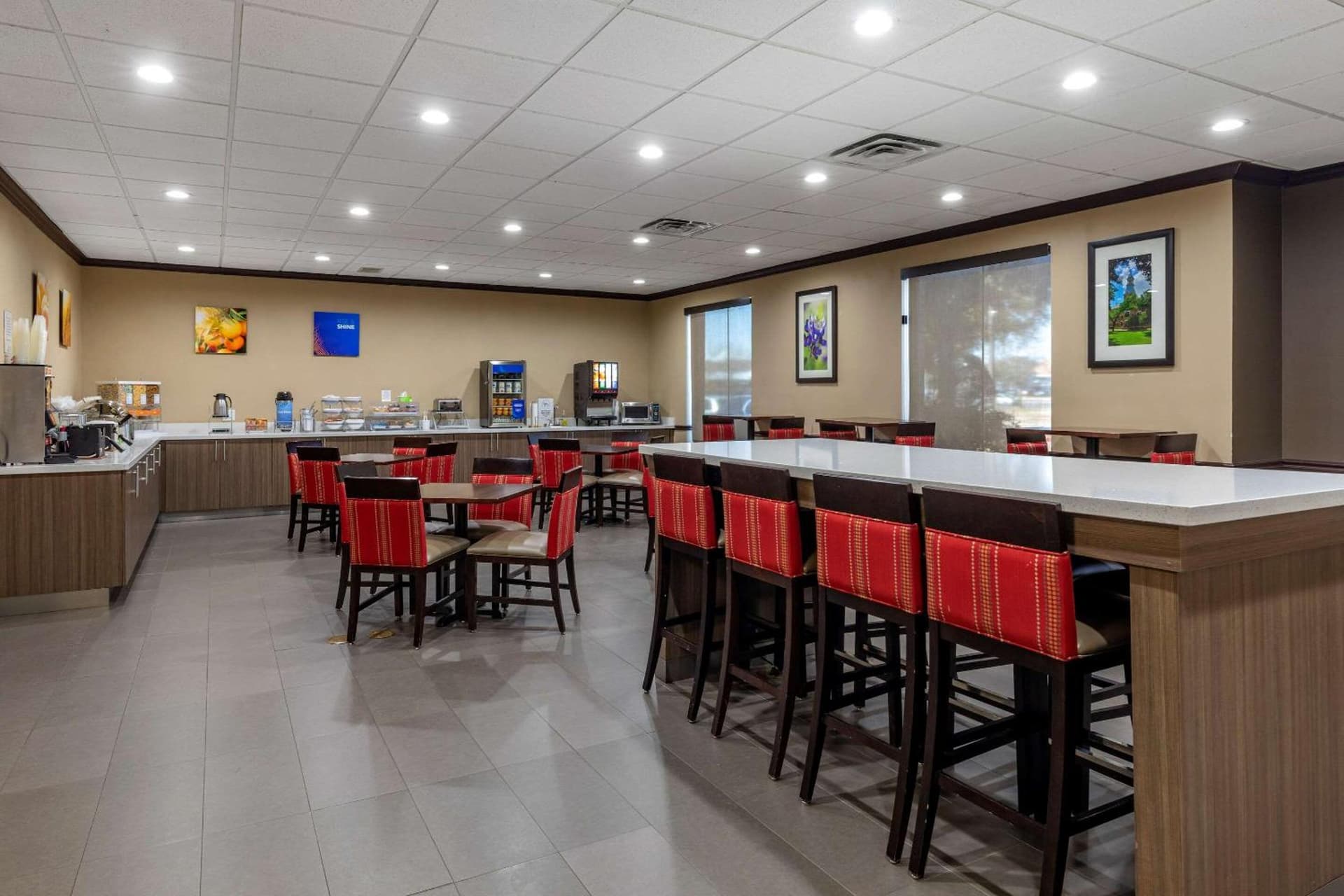 Comfort Suites Waco Near University Area gallery photo in Waco, TX — image 5