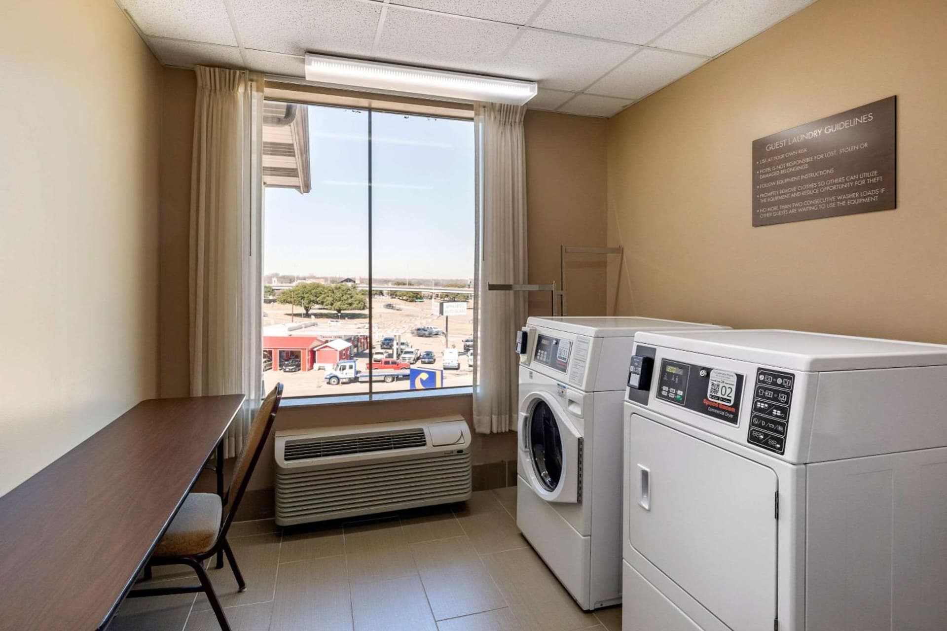 Comfort Suites Waco Near University Area gallery photo in Waco, TX — image 22