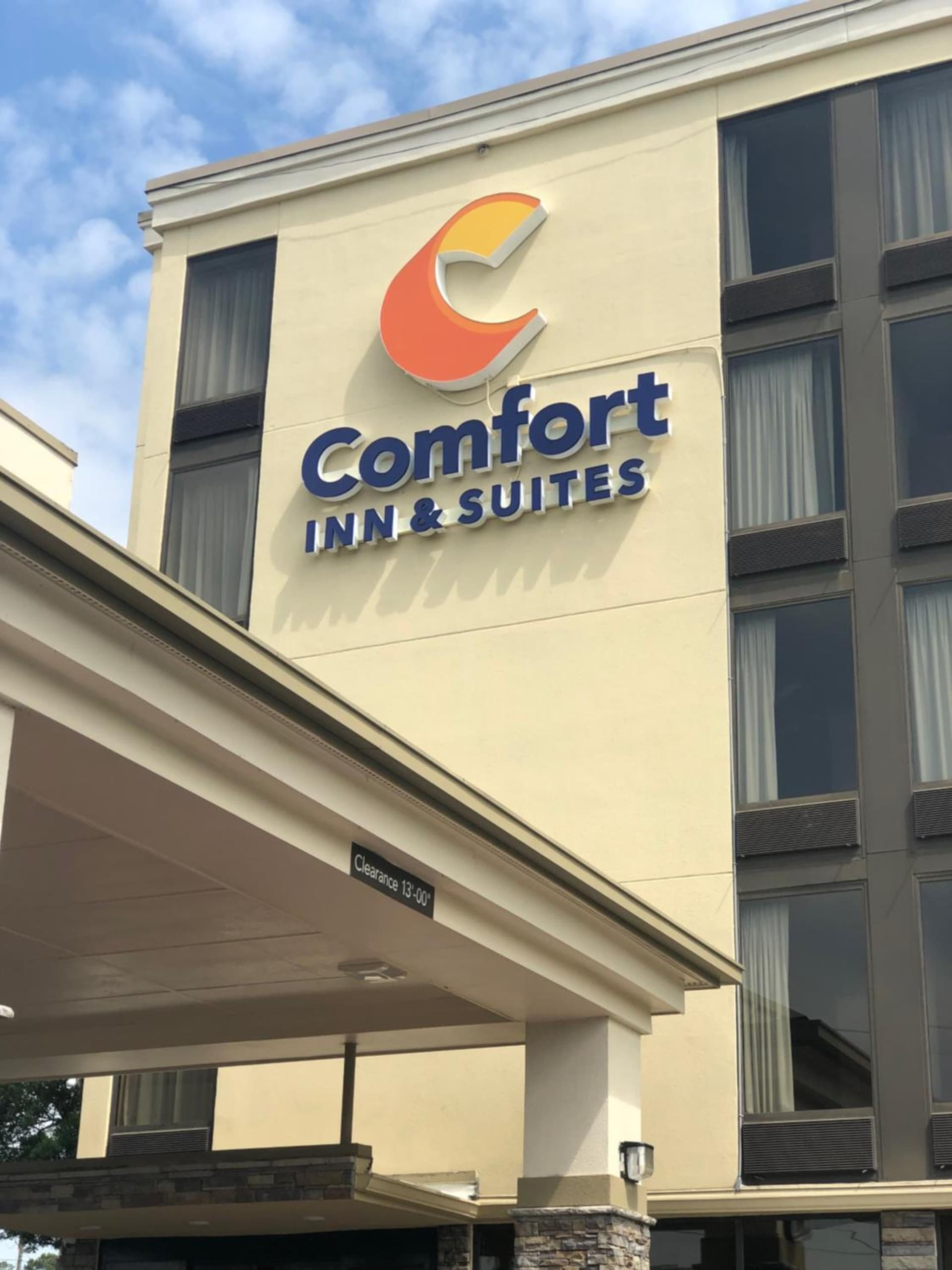 Comfort Inn & Suites Durham near Duke University gallery photo in Durham, NC — image 13
