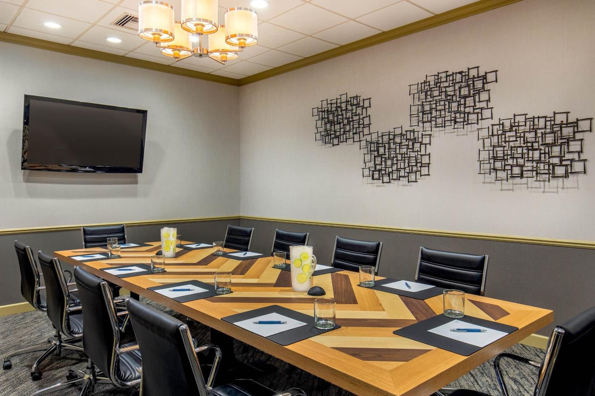 Four Points by Sheraton Kalamazoo gallery photo in Kalamazoo, MI — image 14