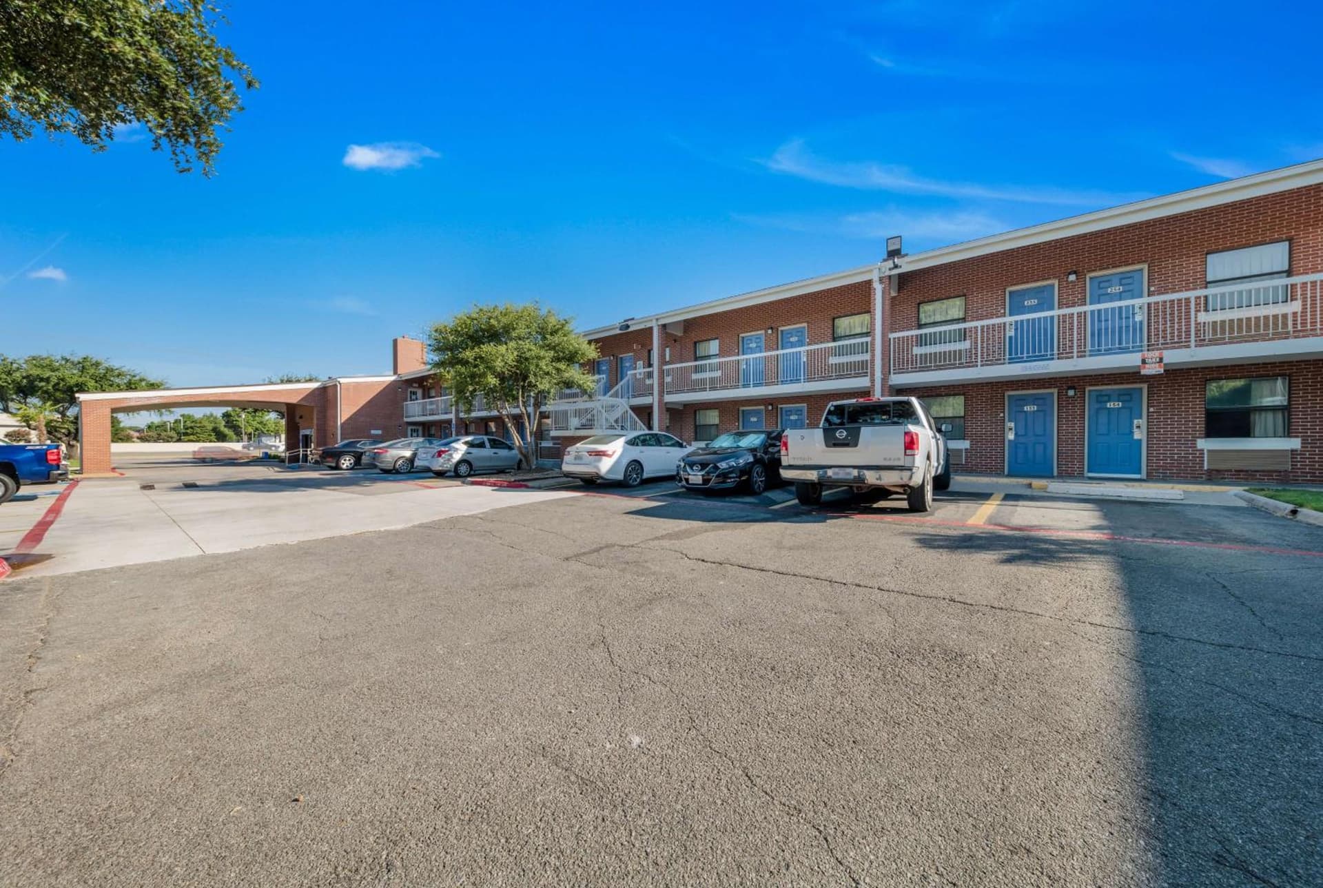 Motel 6-Plano, TX - Plano Northeast gallery photo in Plano, TX — image 17