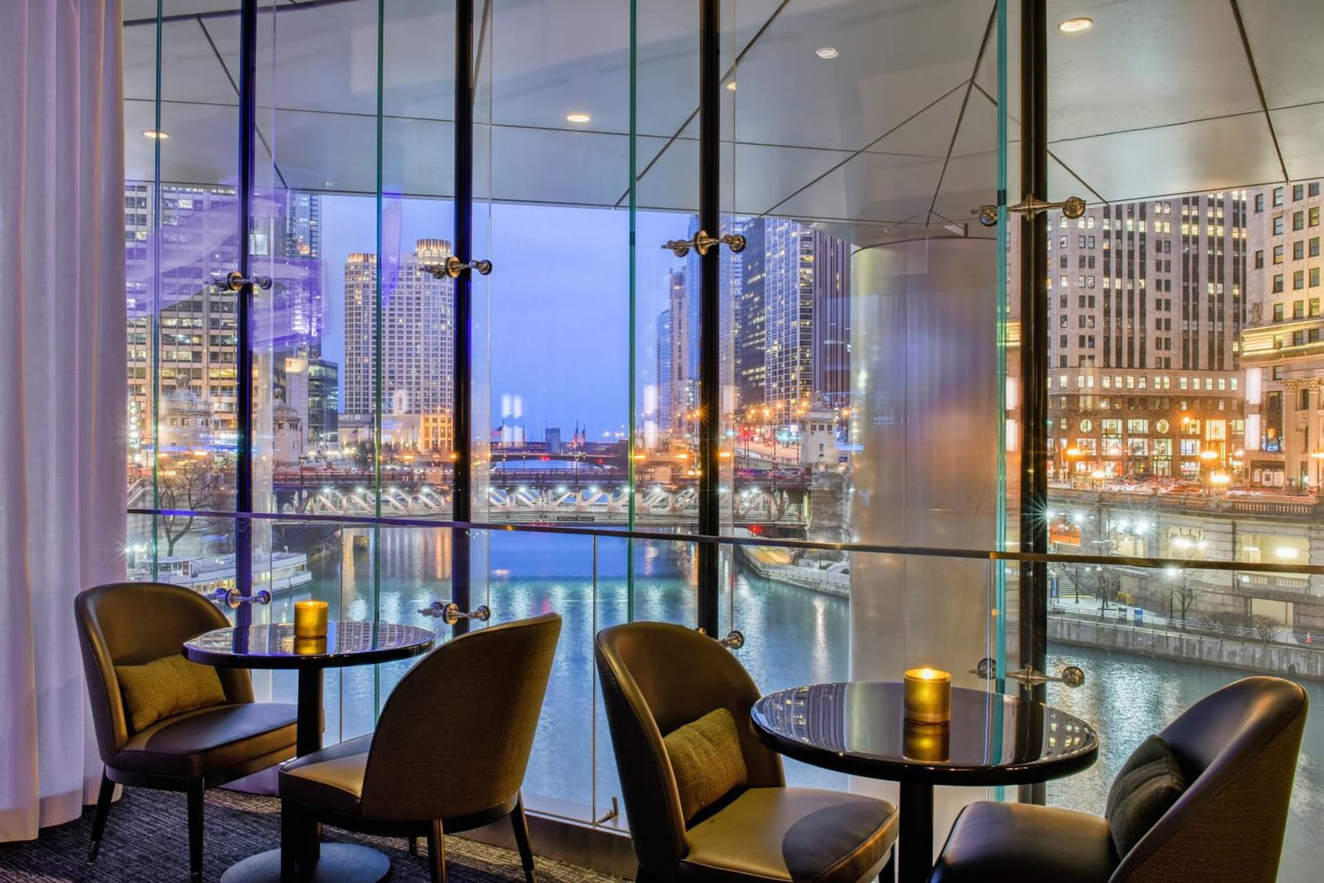 Trump International Hotel & Tower Chicago gallery photo in Chicago, IL — image 39