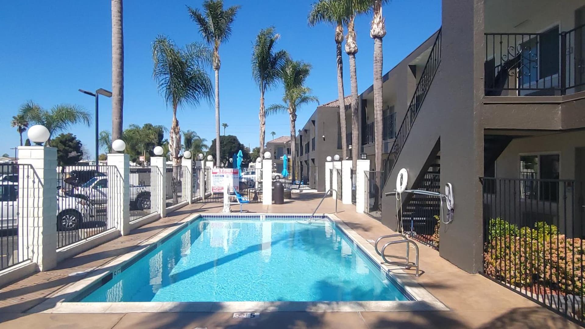 SureStay Hotel by Best Western Chula Vista San Diego Bay gallery photo in Chula Vista, CA — image 4