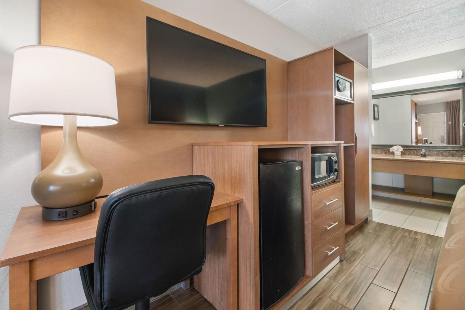 Beachfront Palms Resort Galveston, an Ascend Collection Hotel gallery photo in Galveston, TX — image 68