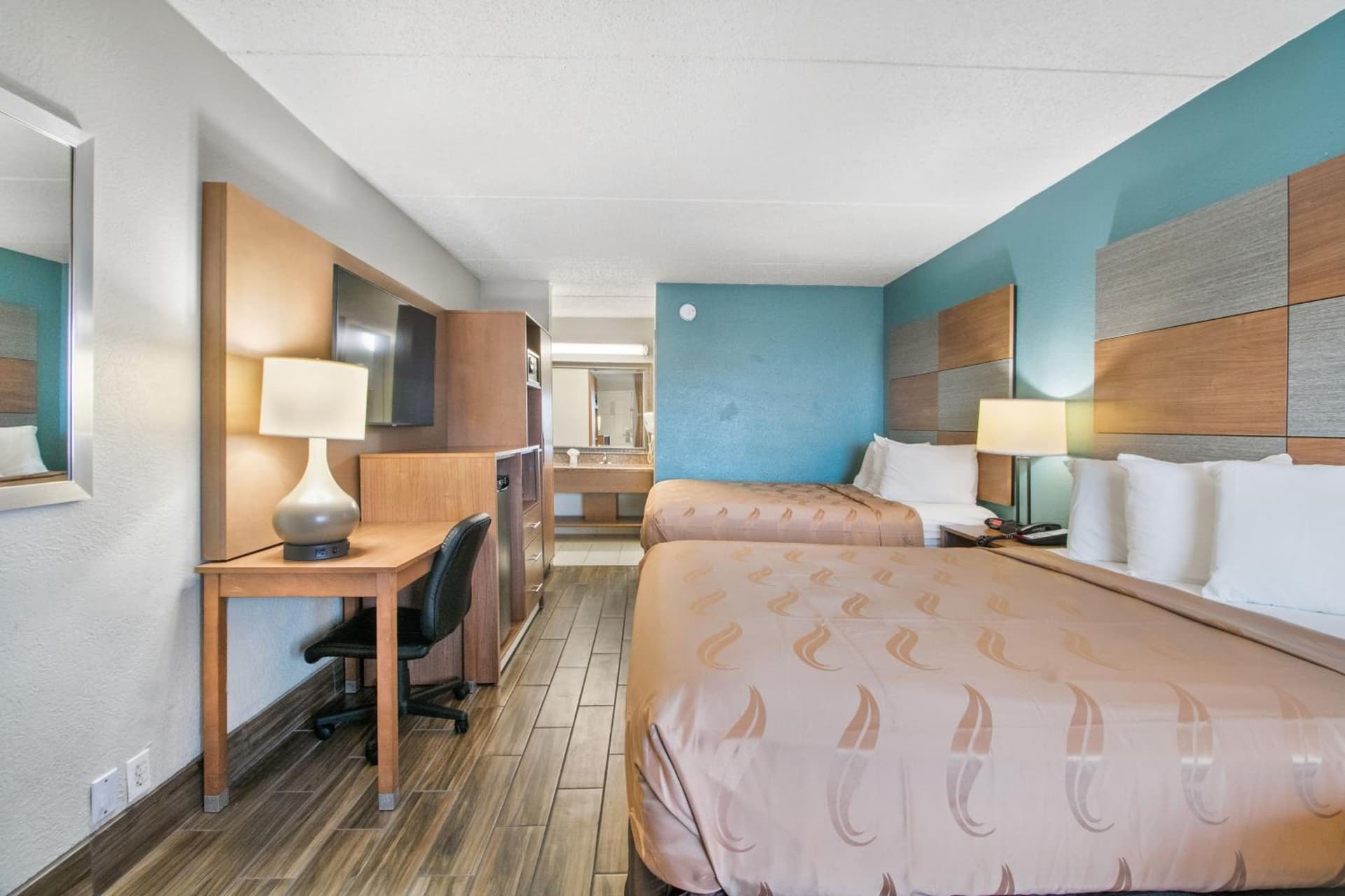 Beachfront Palms Resort Galveston, an Ascend Collection Hotel gallery photo in Galveston, TX — image 76