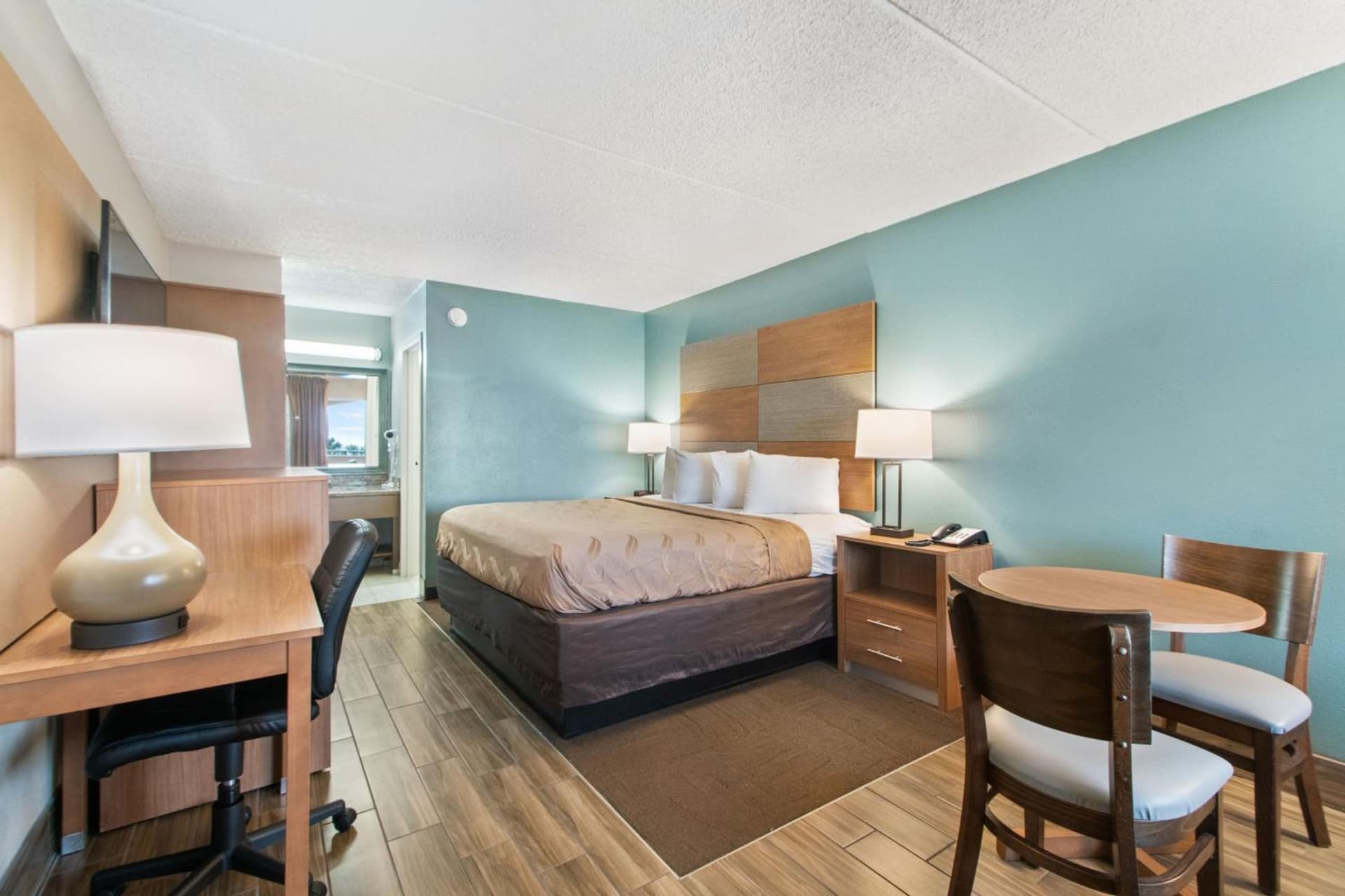Beachfront Palms Resort Galveston, an Ascend Collection Hotel gallery photo in Galveston, TX — image 69