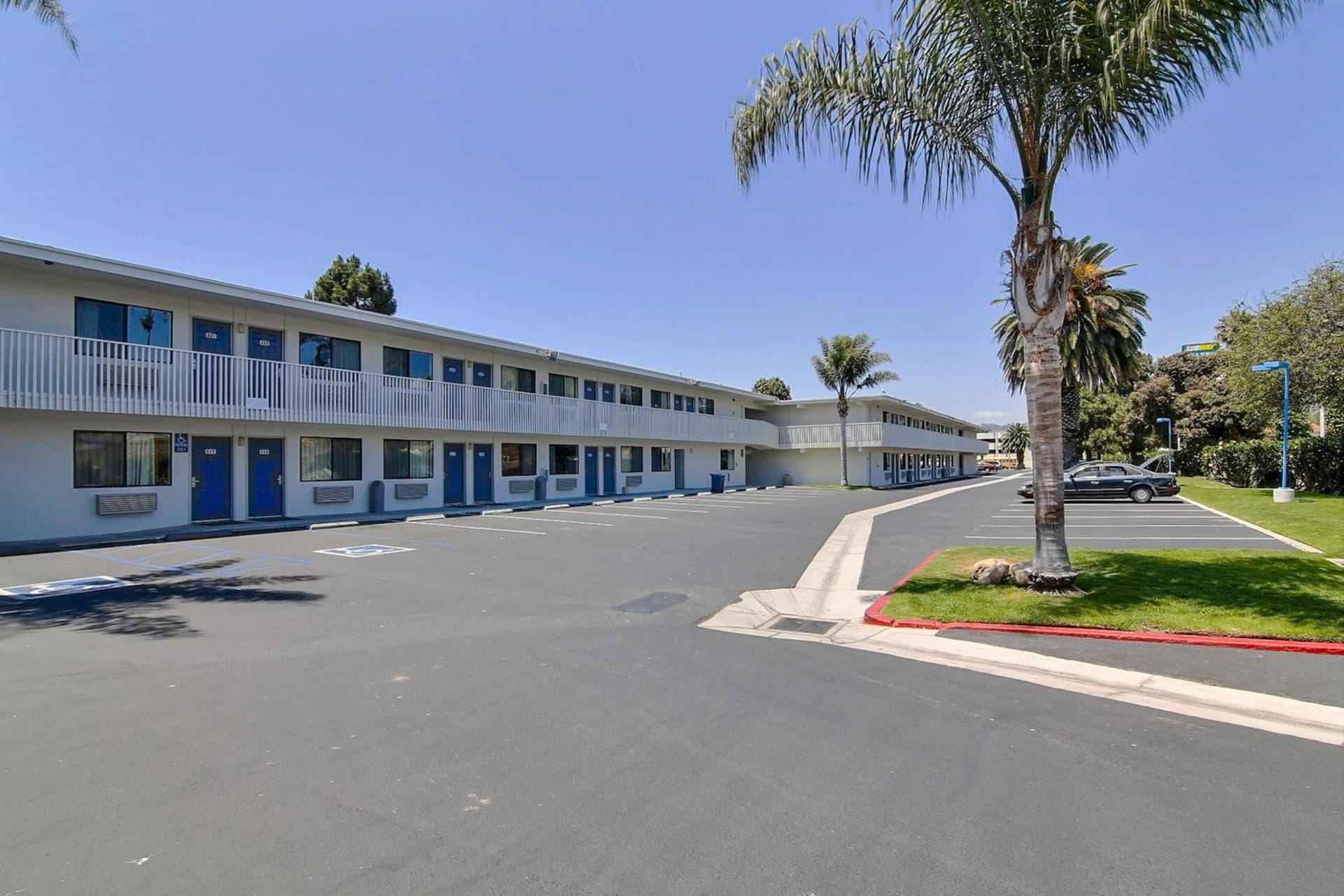 Motel 6-Ventura, CA - Beach gallery photo in Ventura, CA — image 31