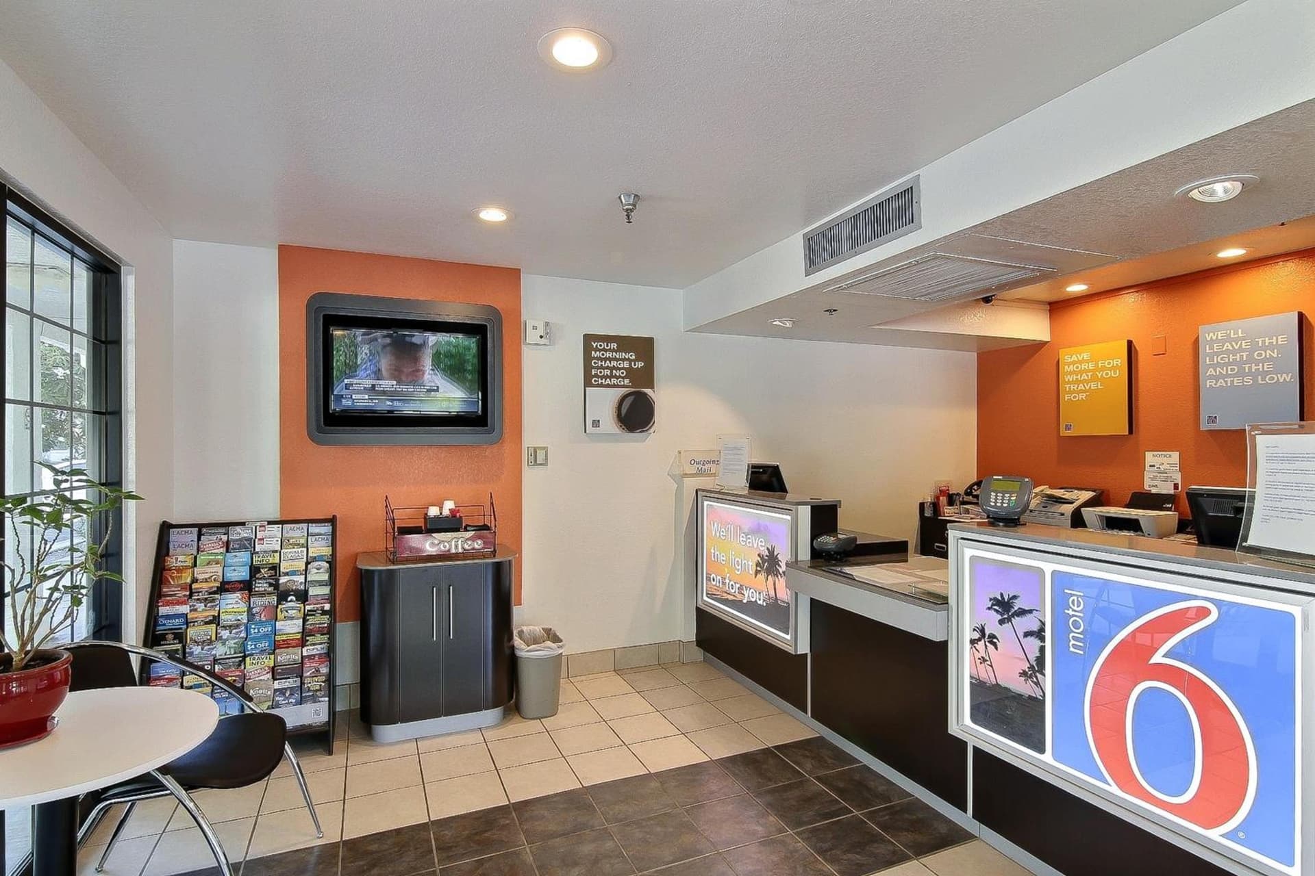 Motel 6-Thousand Oaks, CA gallery photo in Thousand Oaks, CA — image 10