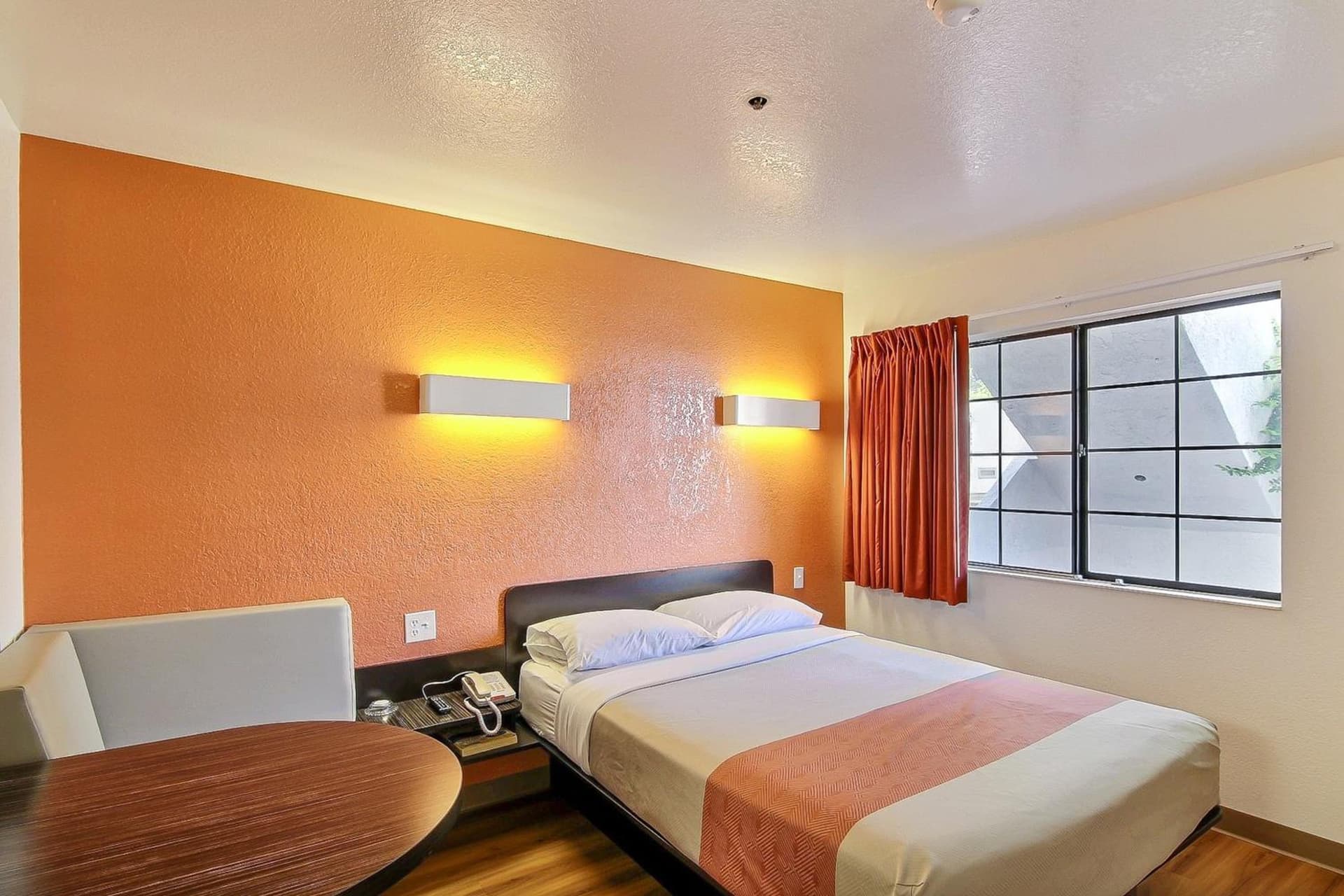 Motel 6-Thousand Oaks, CA gallery photo in Thousand Oaks, CA — image 26
