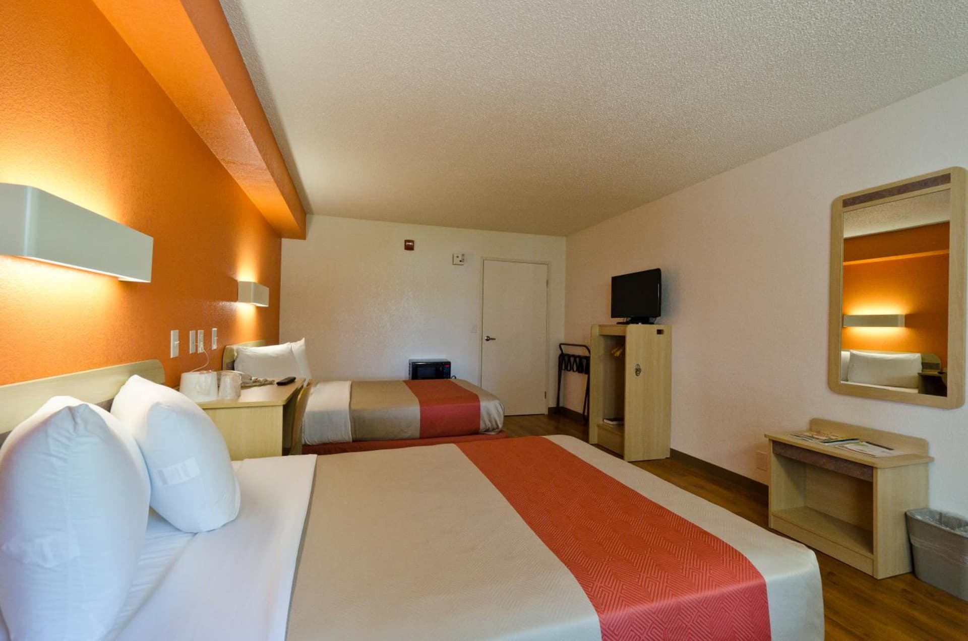 Motel 6-Frederick, MD - Fort Detrick gallery photo in Frederick, MD — image 28