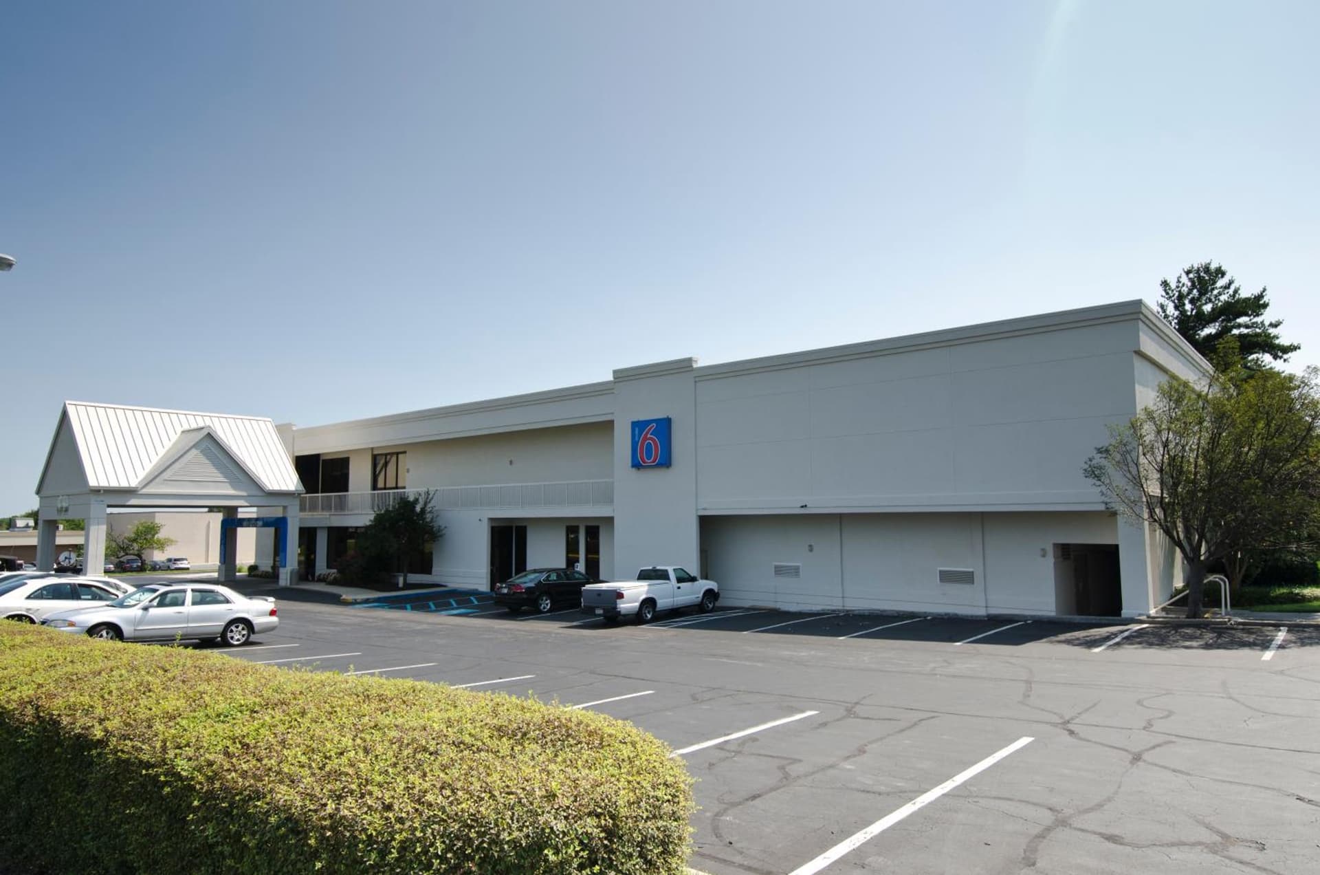 Motel 6-Frederick, MD - Fort Detrick property views in Frederick, MD — gallery photo 3