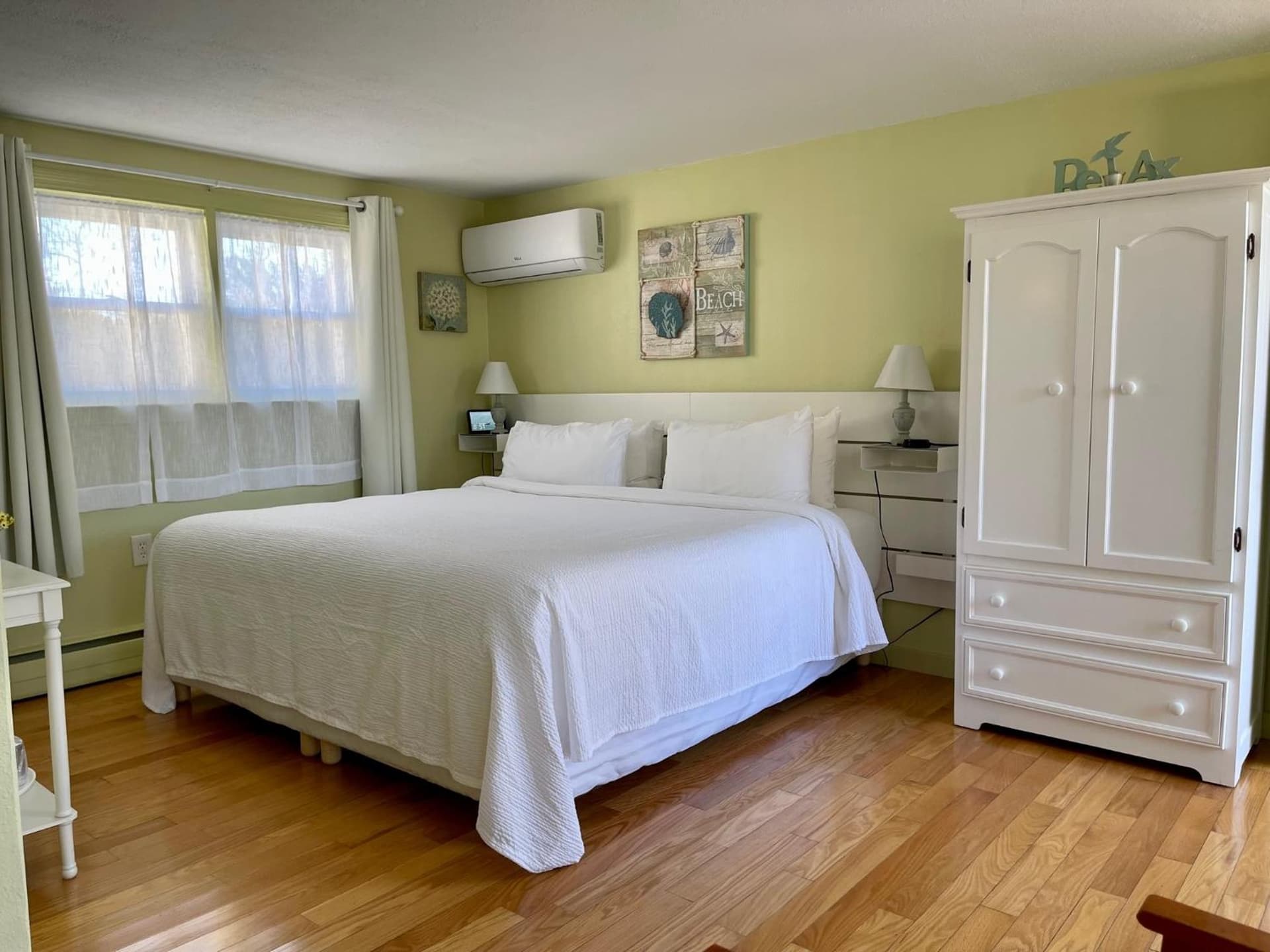 The Escape Inn gallery photo in South Yarmouth, MA — image 52