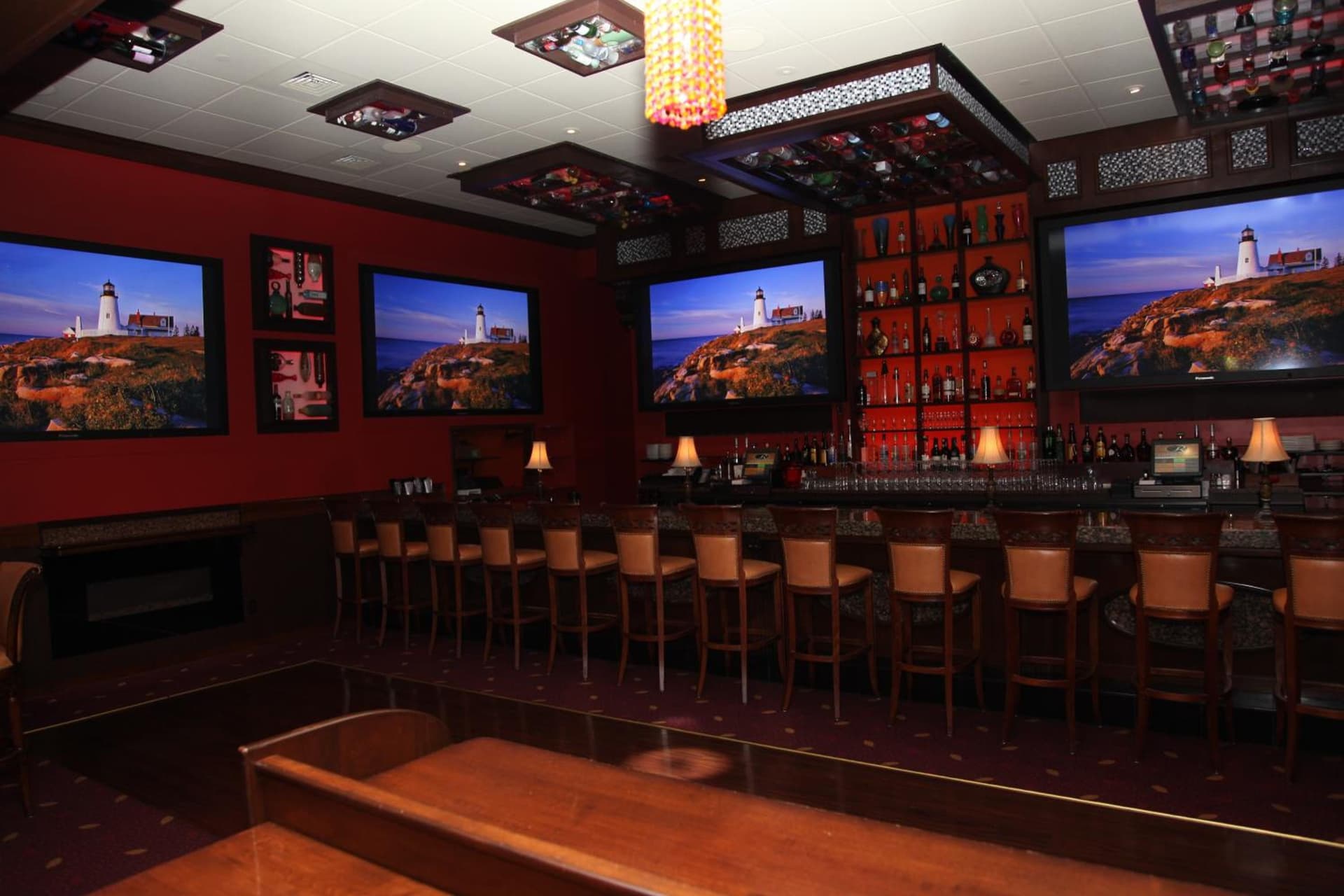 Salvatores Grand Hotel interior in Williamsville, NY — gallery photo 2
