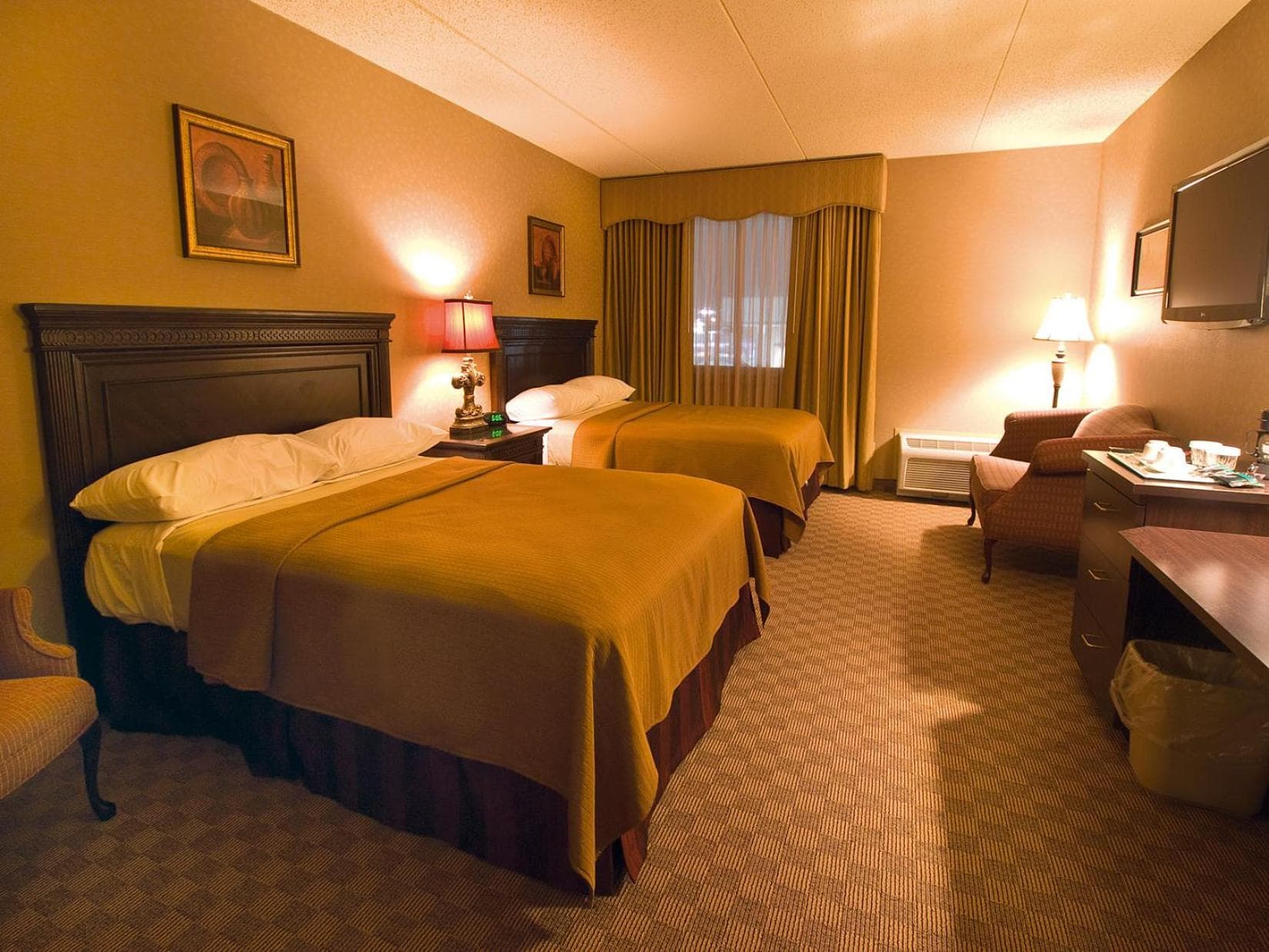 Salvatores Grand Hotel gallery photo in Williamsville, NY — image 24