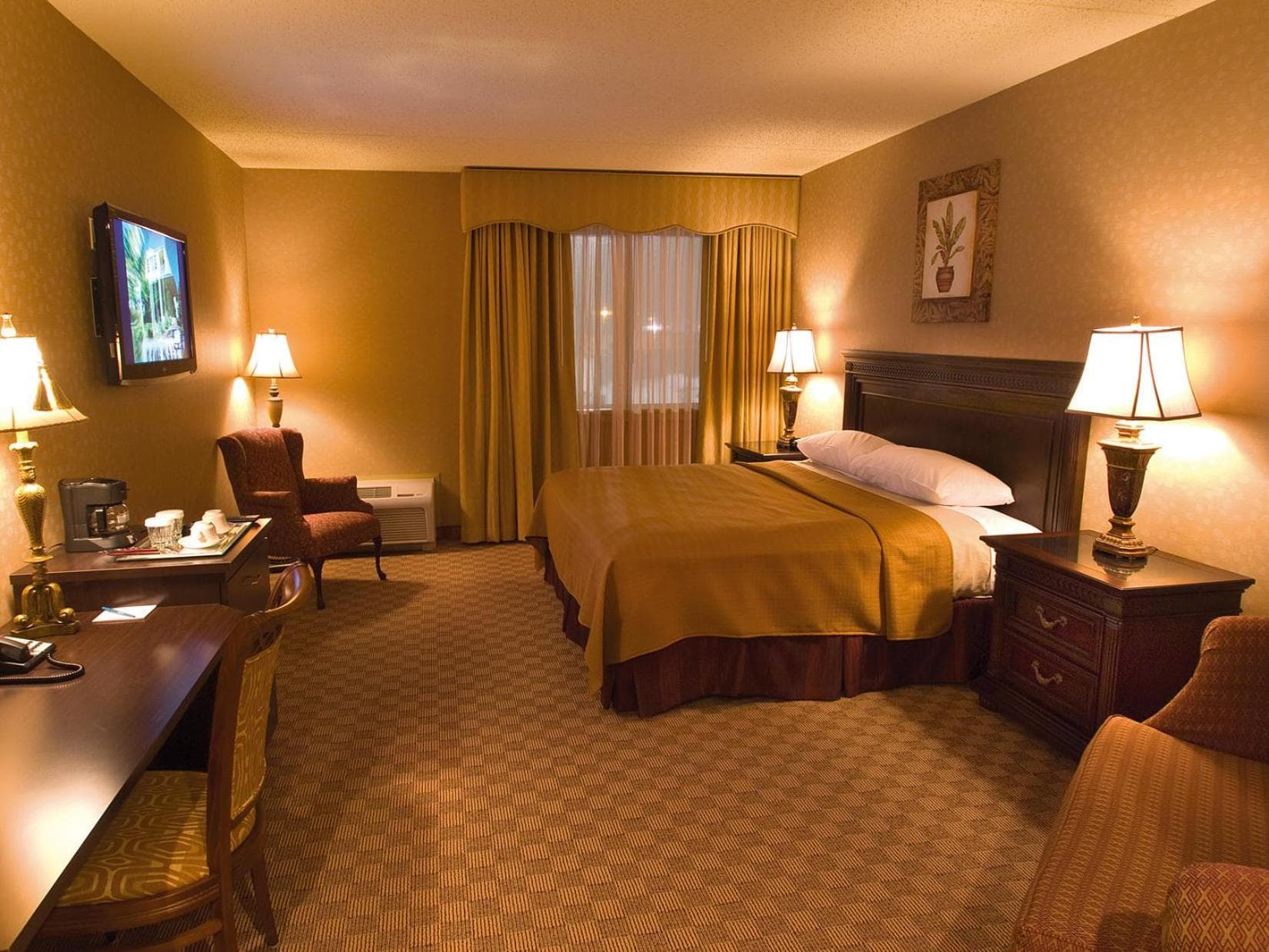 Salvatores Grand Hotel interior in Williamsville, NY — gallery photo 2