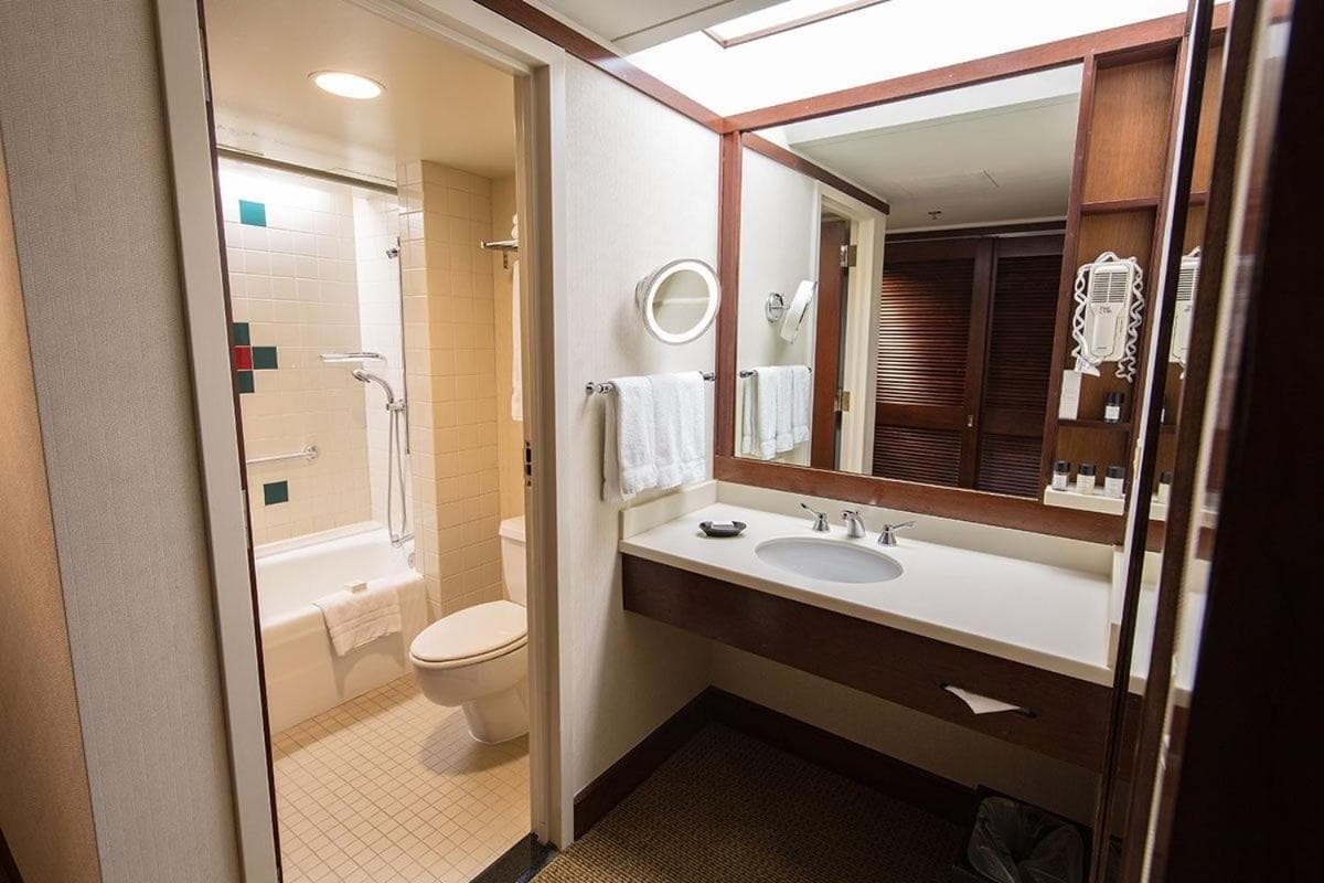 Alyeska Resort interior in Girdwood, AK — gallery photo 2