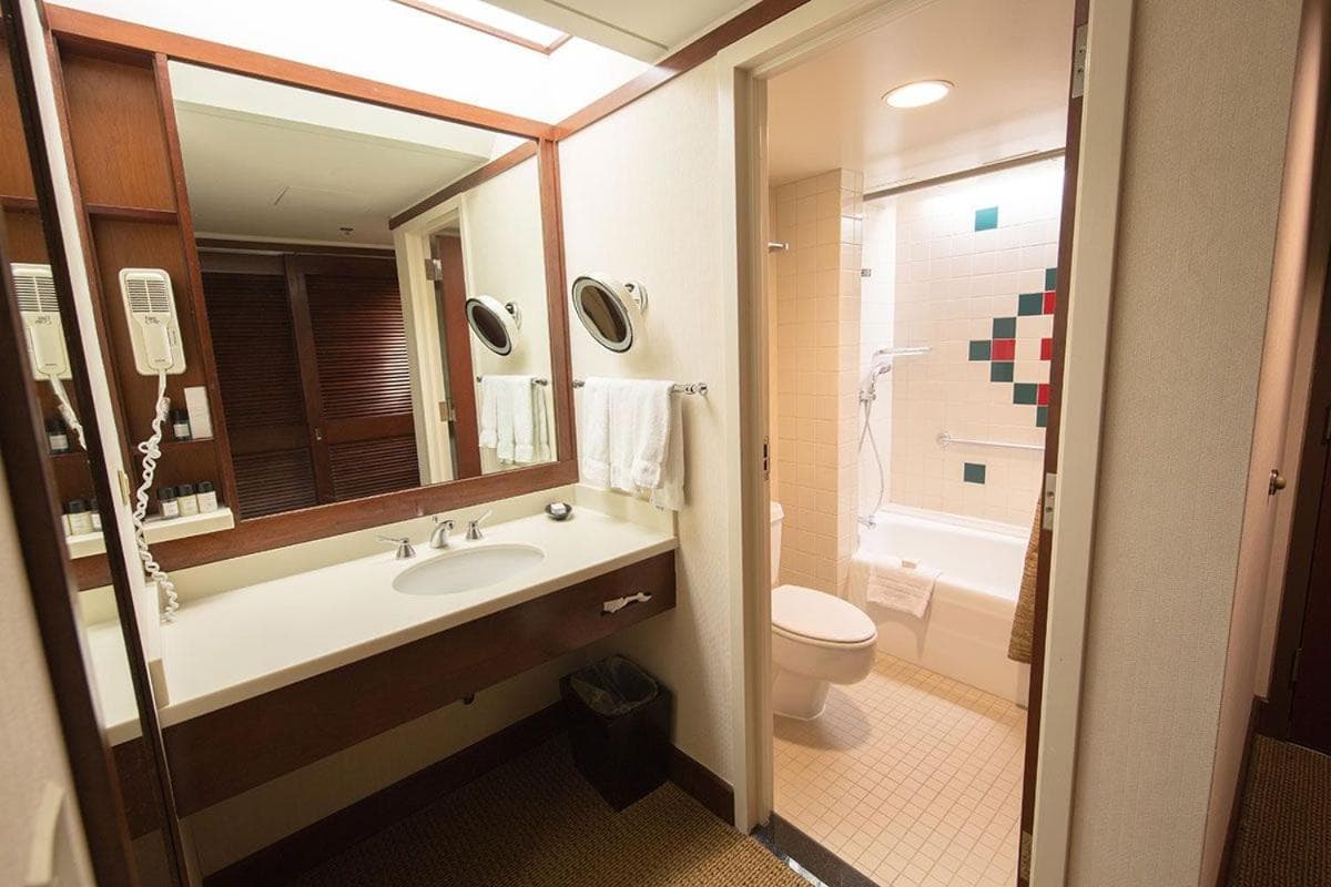 Alyeska Resort property views in Girdwood, AK — gallery photo 3