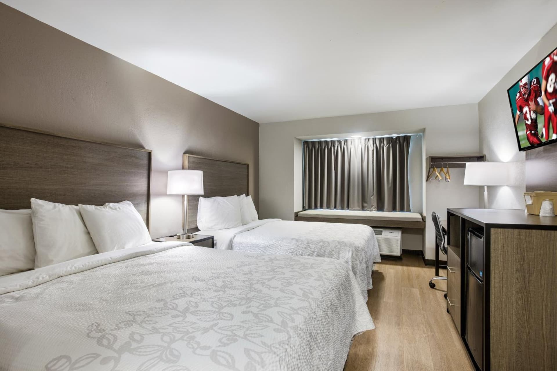 Red Roof Inn PLUS+ & Suites Savannah – I-95 gallery photo in Savannah, GA — image 16