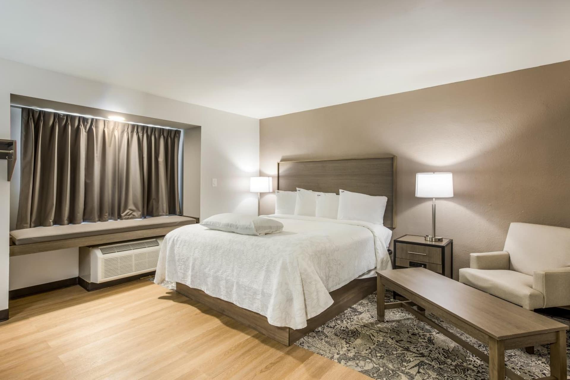 Red Roof Inn PLUS+ & Suites Savannah – I-95 gallery photo in Savannah, GA — image 24