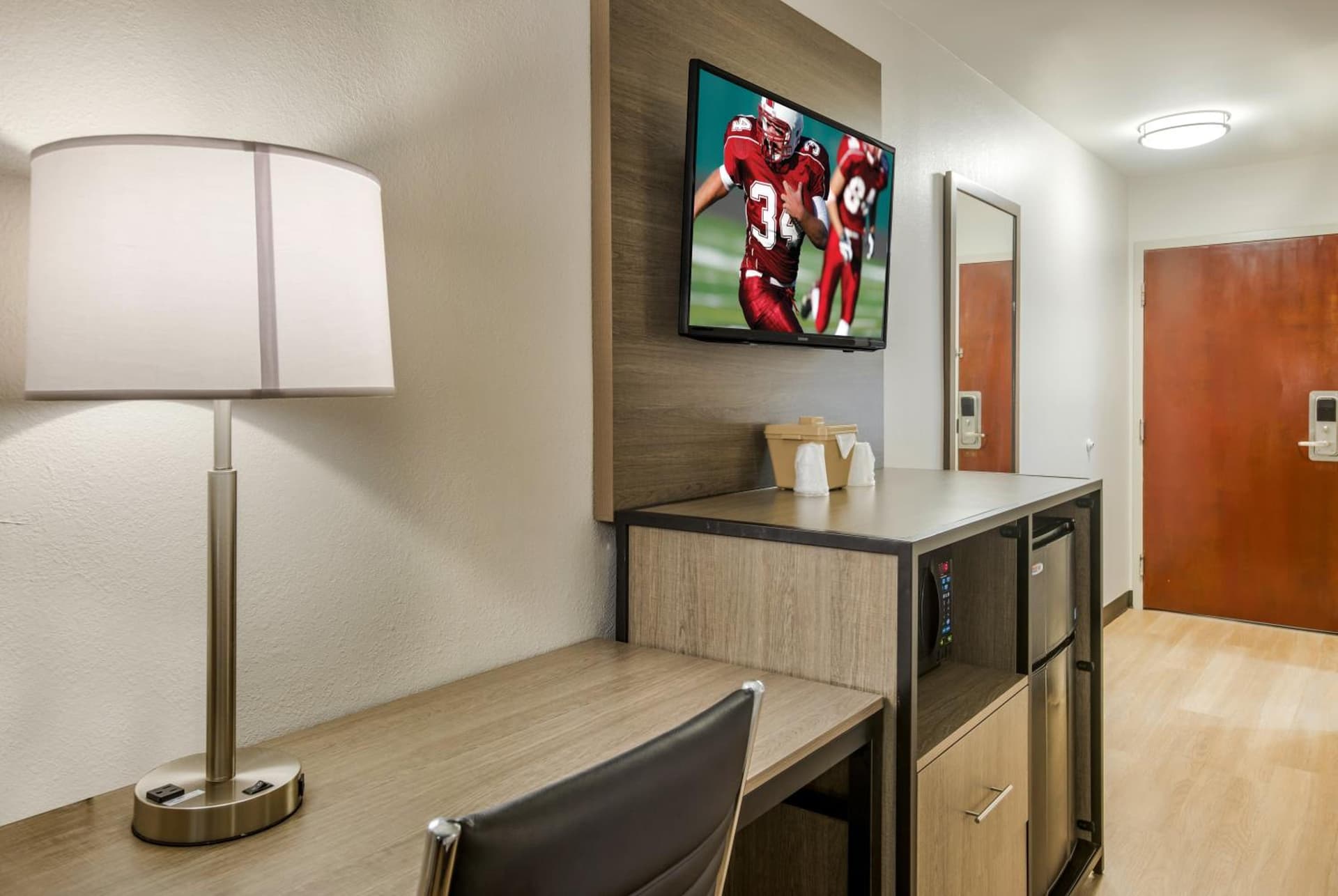 Red Roof Inn PLUS+ & Suites Savannah – I-95 gallery photo in Savannah, GA — image 28