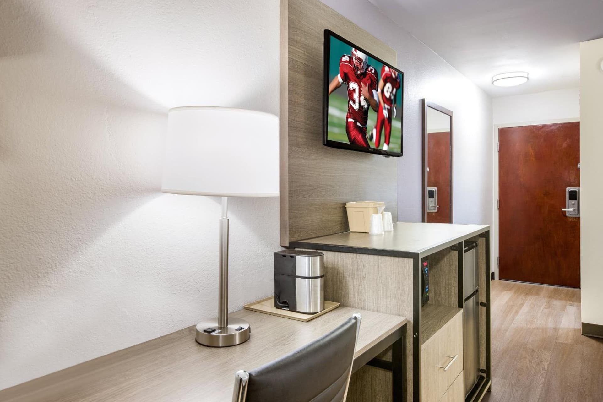 Red Roof Inn PLUS+ & Suites Savannah – I-95 gallery photo in Savannah, GA — image 35