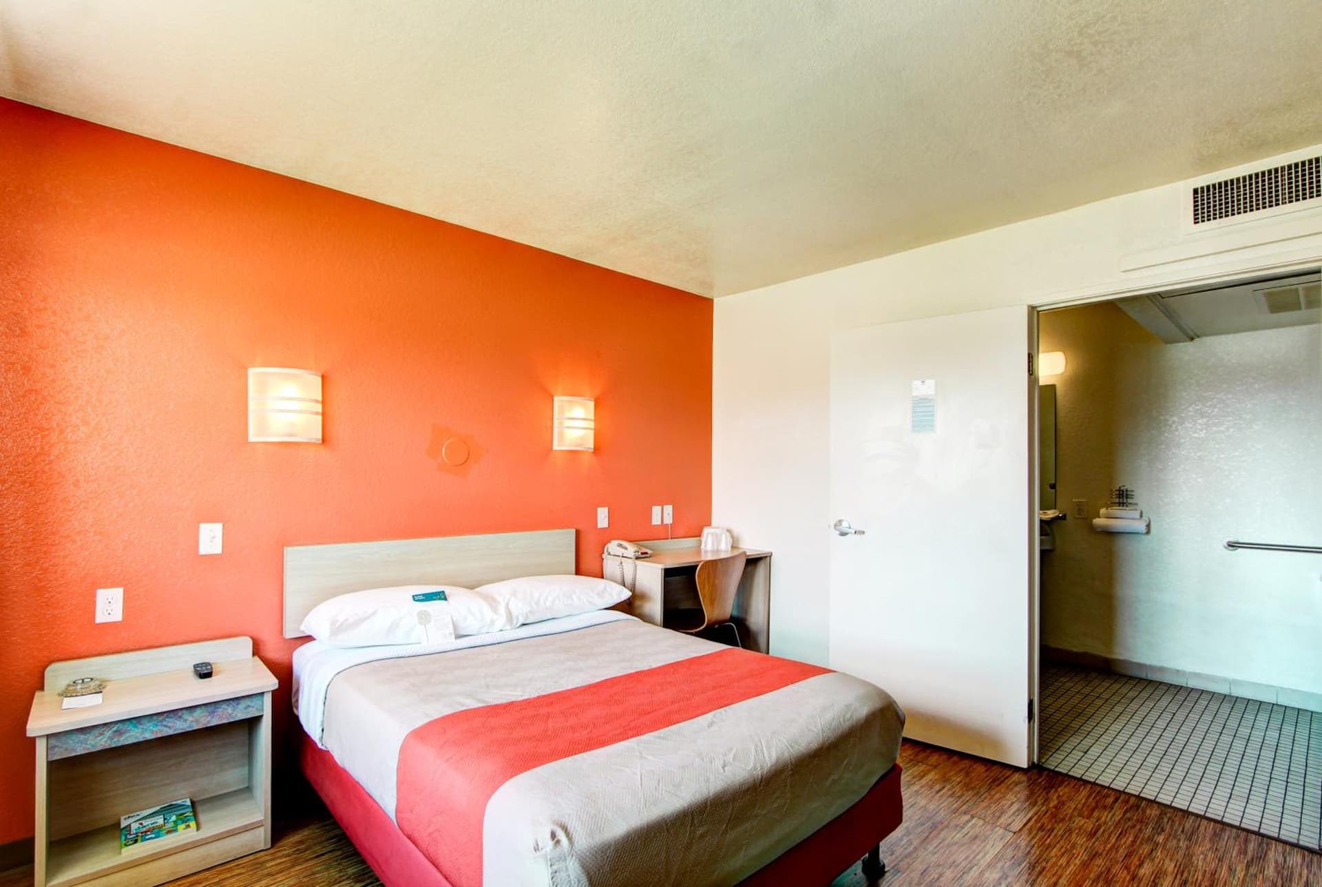 Motel 6-Denver, CO - Airport gallery photo in Denver, CO — image 40