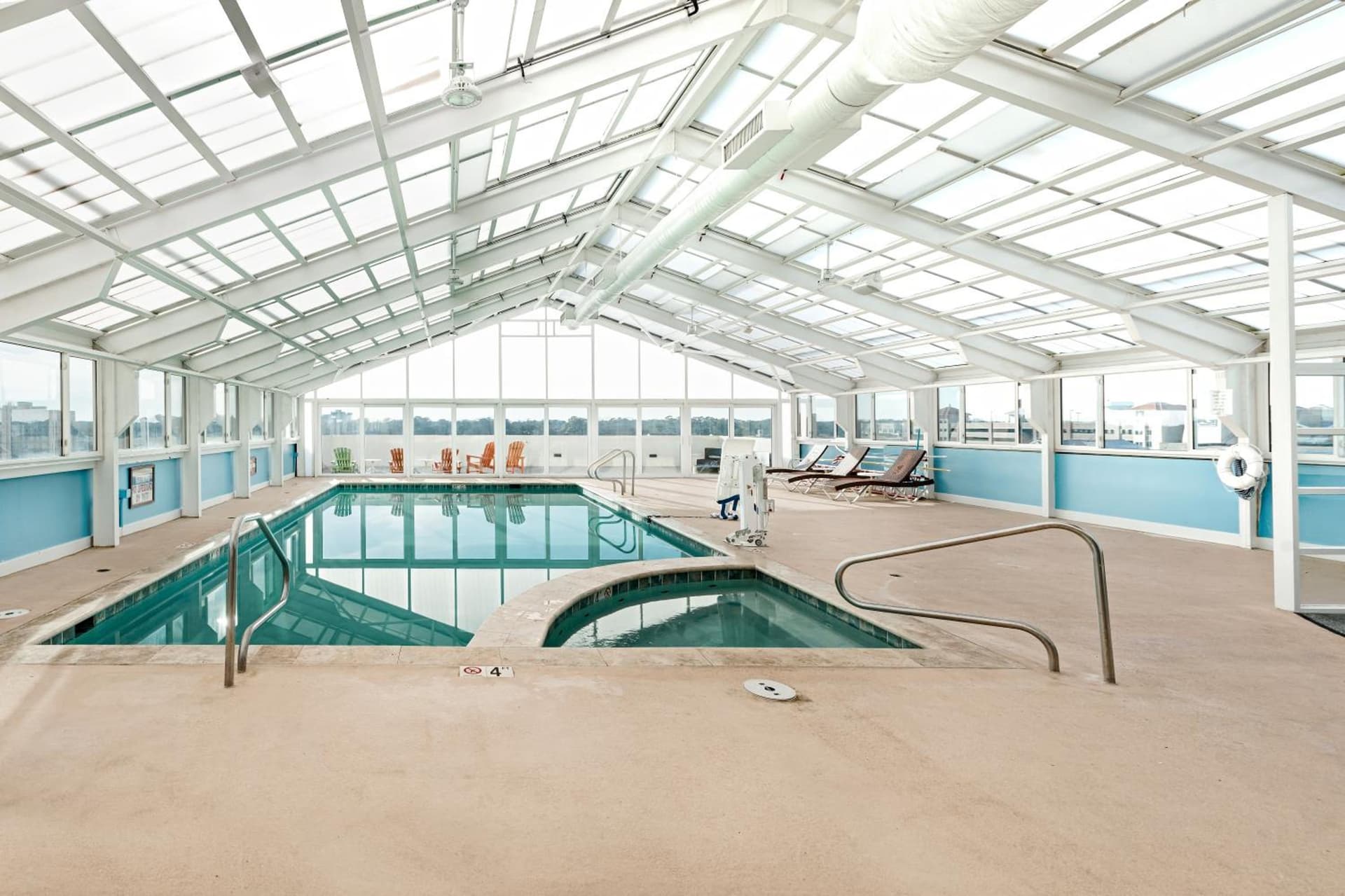 Ocean Sands Resort, Oceanfront, Virginia Beach by Vacatia gallery photo in Virginia Beach, VA — image 69