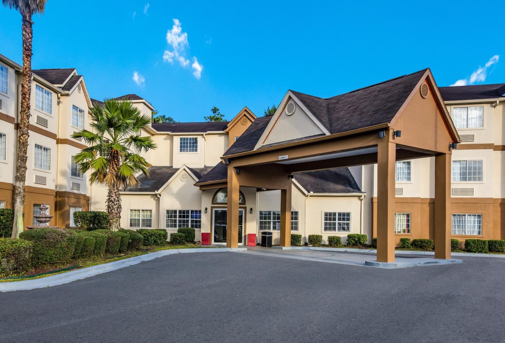 Red Roof Inn PLUS+ & Suites Savannah – I-95 featured exterior or lobby in Savannah, GA — similar hotel