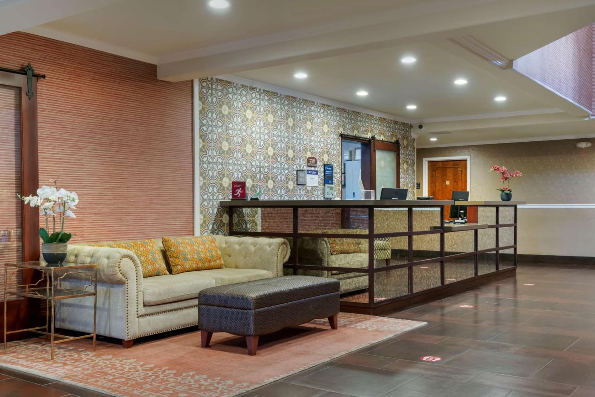 Best Western Plus Brookside Inn property views in Milpitas, CA — gallery photo 3