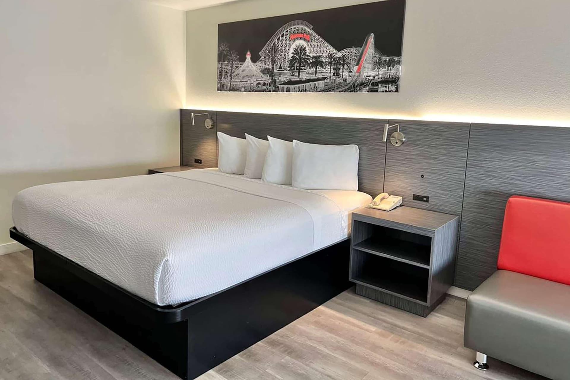 Ramada by Wyndham Anaheim Convention Center gallery photo in Anaheim, CA — image 66