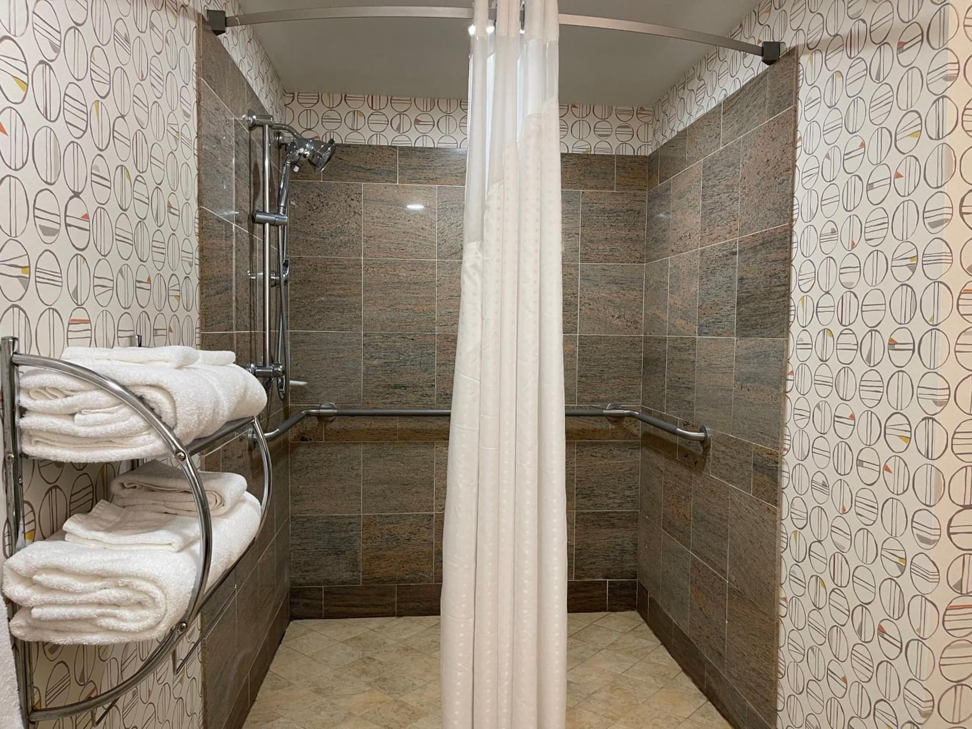 Holiday Inn Martinsburg by IHG gallery photo in Martinsburg, WV — image 28