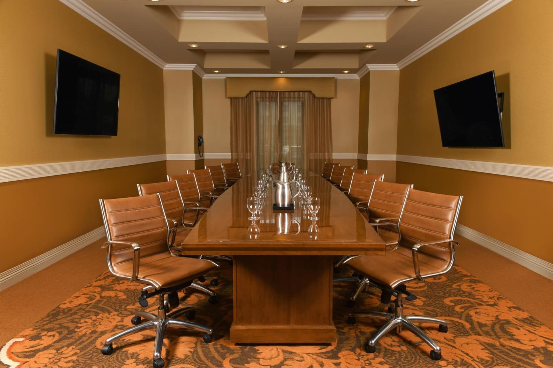 Woolley's Classic Suites gallery photo in Aurora, CO — image 38