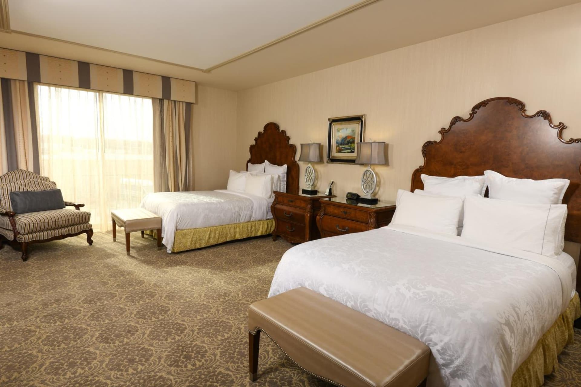 Woolley's Classic Suites gallery photo in Aurora, CO — image 7