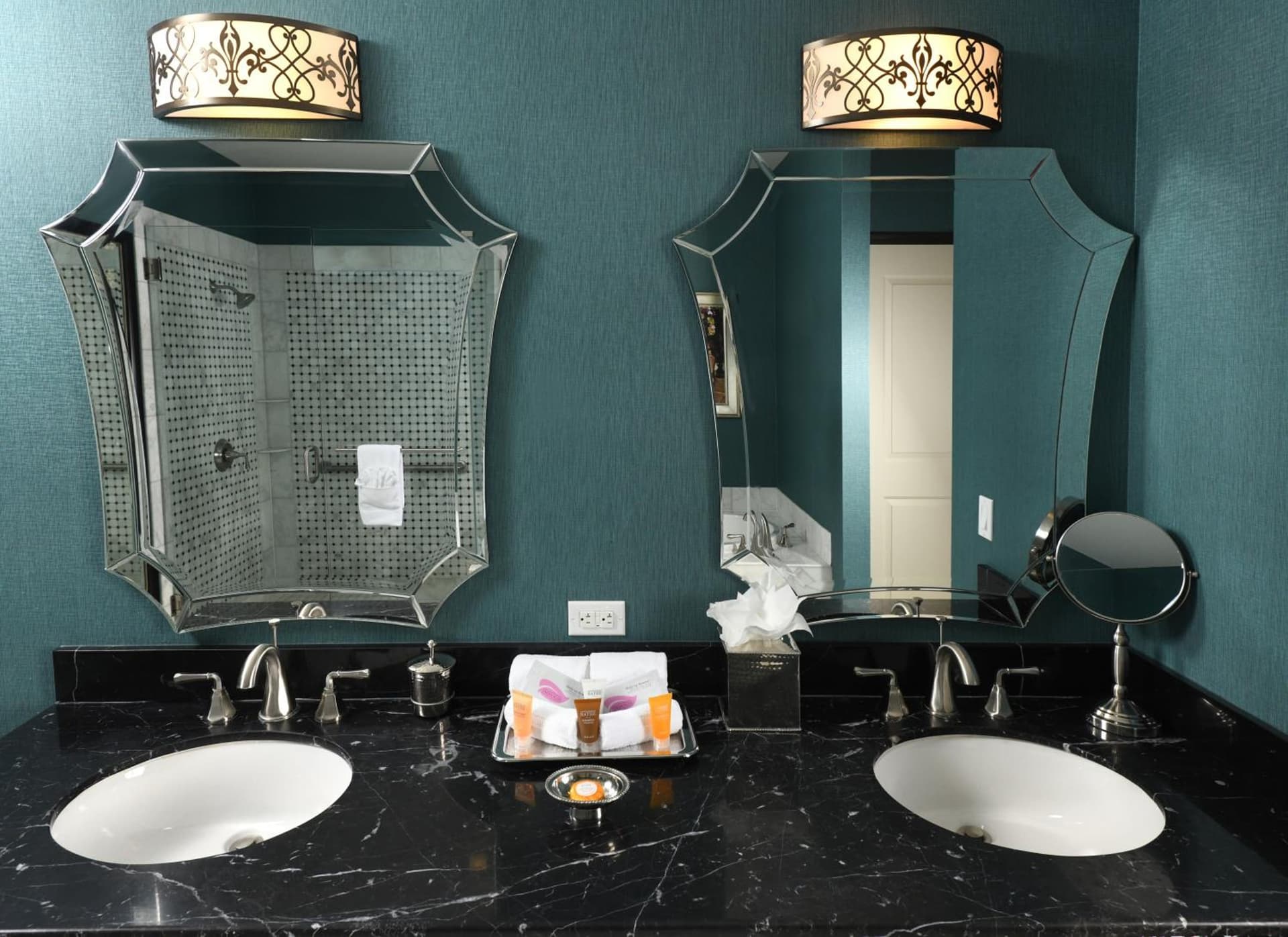 Woolley's Classic Suites gallery photo in Aurora, CO — image 9