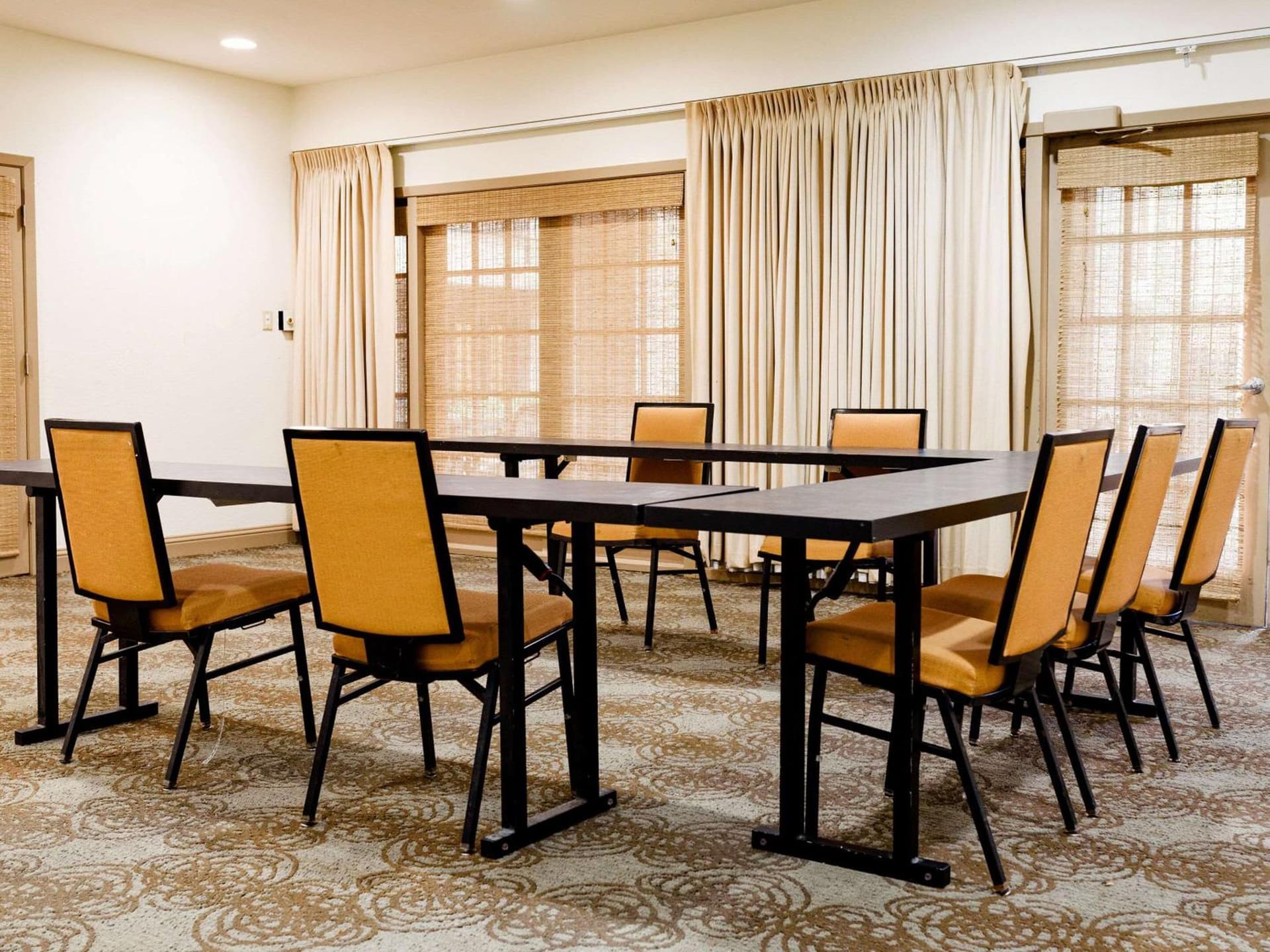 Comfort Suites Baton Rouge South I-10 gallery photo in Baton Rouge, LA — image 16