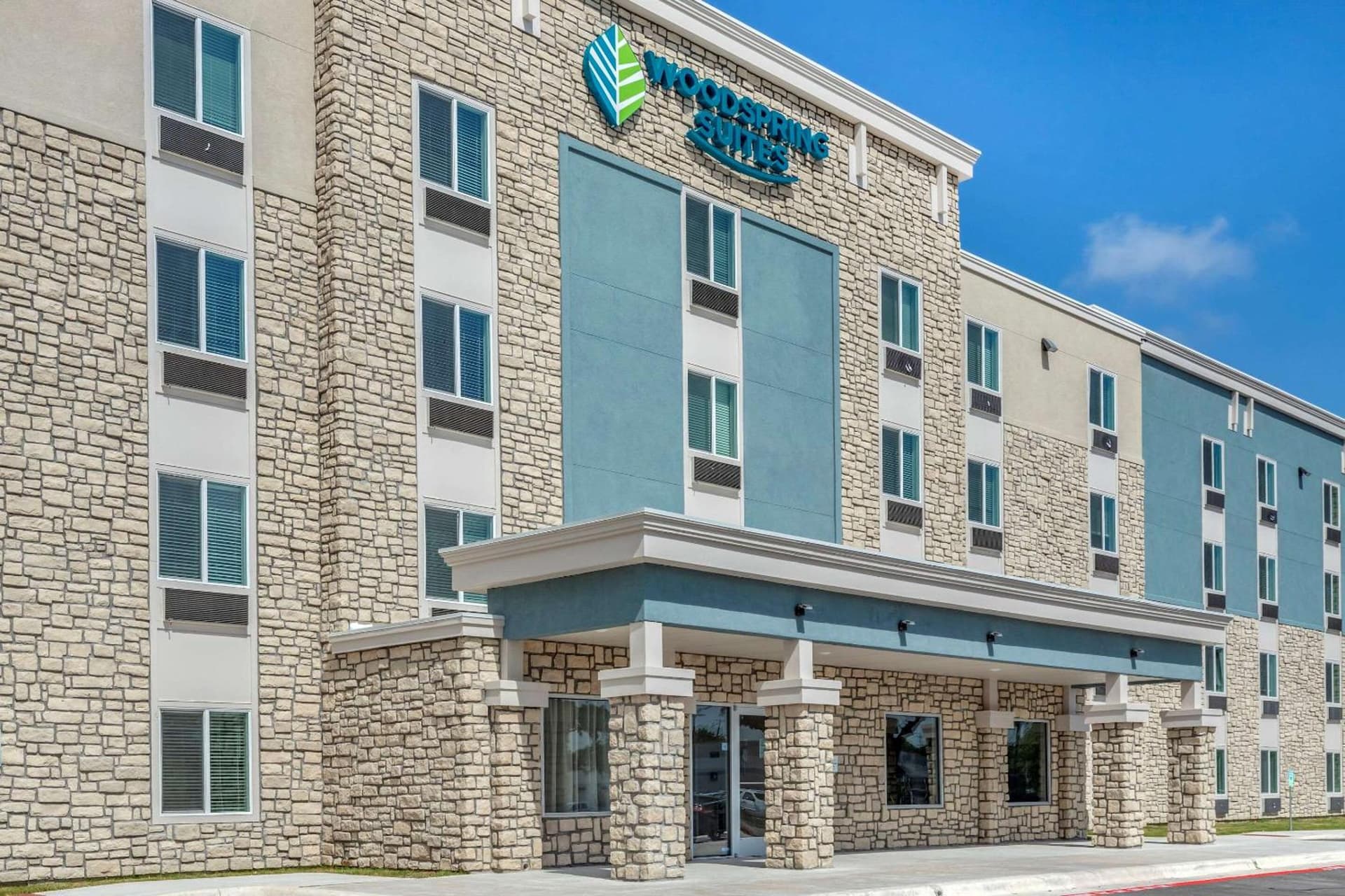 WoodSpring Suites Austin Georgetown property views in Georgetown, TX — gallery photo 3